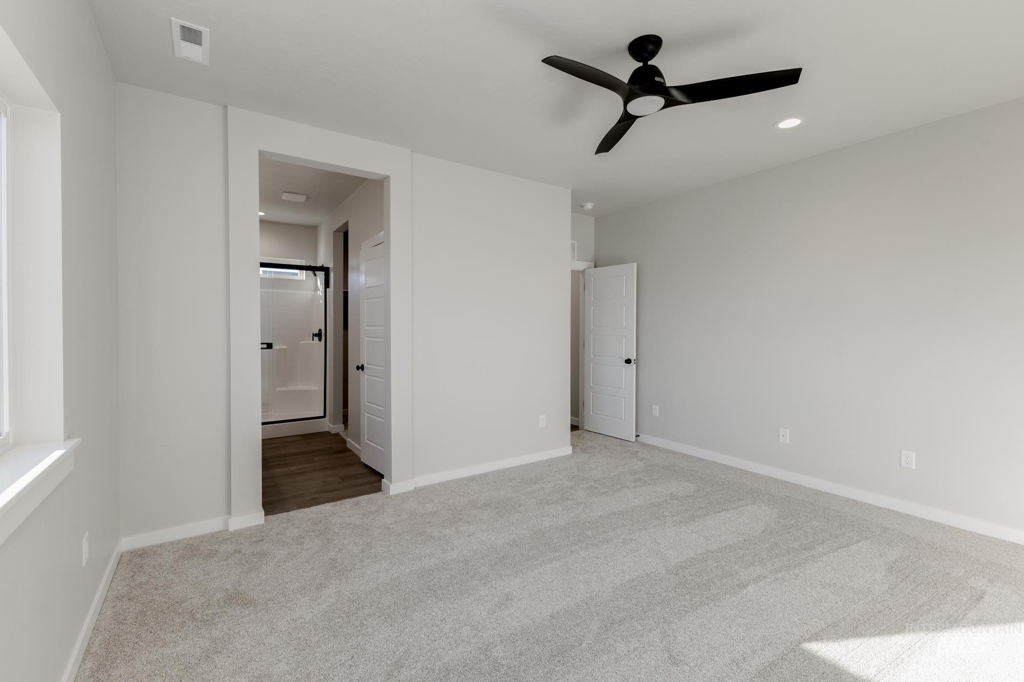 4432 N Alameda Creek Ave, Meridian, Idaho 83646, 3 Bedrooms, 2 Bathrooms, Residential For Sale, Price $444,990,MLS 98984750