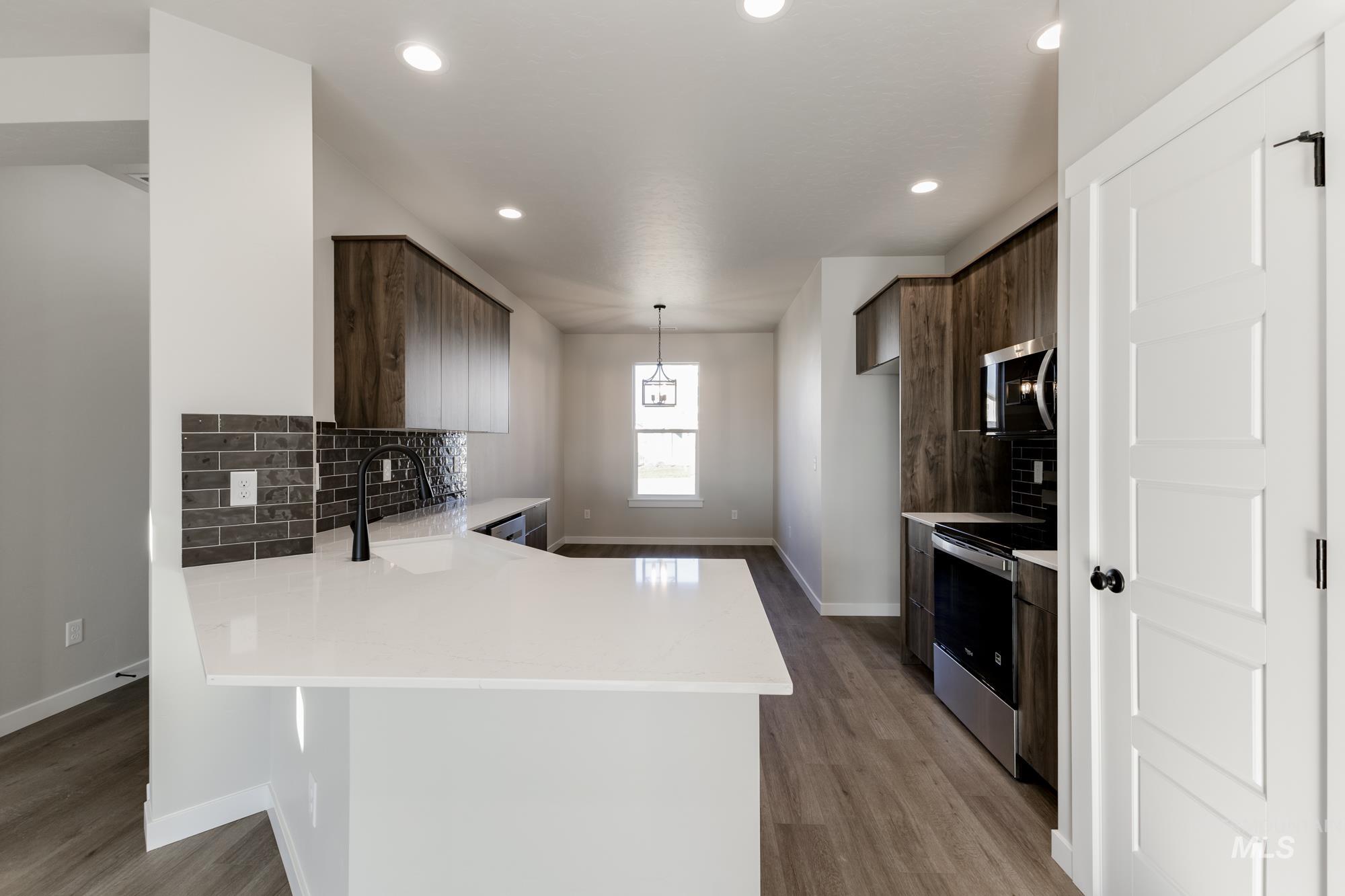 4432 N Alameda Creek Ave, Meridian, Idaho 83646, 3 Bedrooms, 2 Bathrooms, Residential For Sale, Price $444,990,MLS 98984750