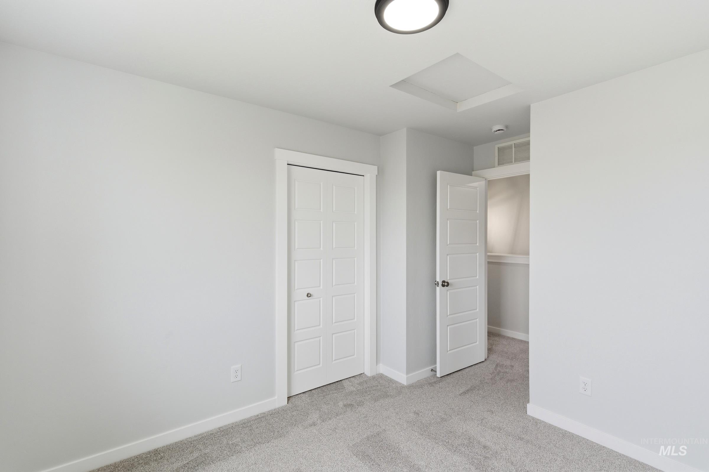 4384 N Alameda Creek Ave, Meridian, Idaho 83646, 3 Bedrooms, 2.5 Bathrooms, Residential For Sale, Price $452,990,MLS 98984751