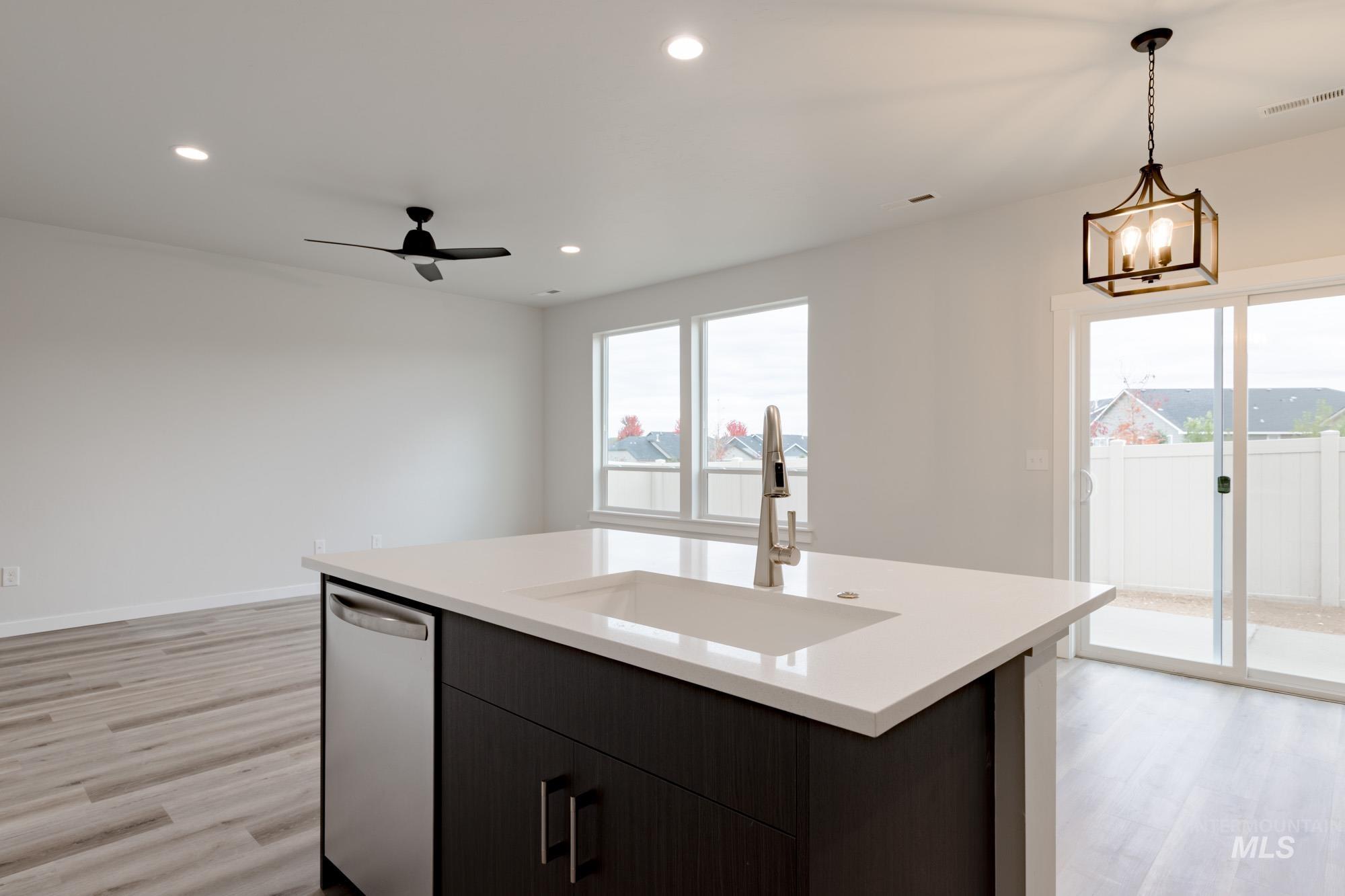 4384 N Alameda Creek Ave, Meridian, Idaho 83646, 3 Bedrooms, 2.5 Bathrooms, Residential For Sale, Price $452,990, 98984751
