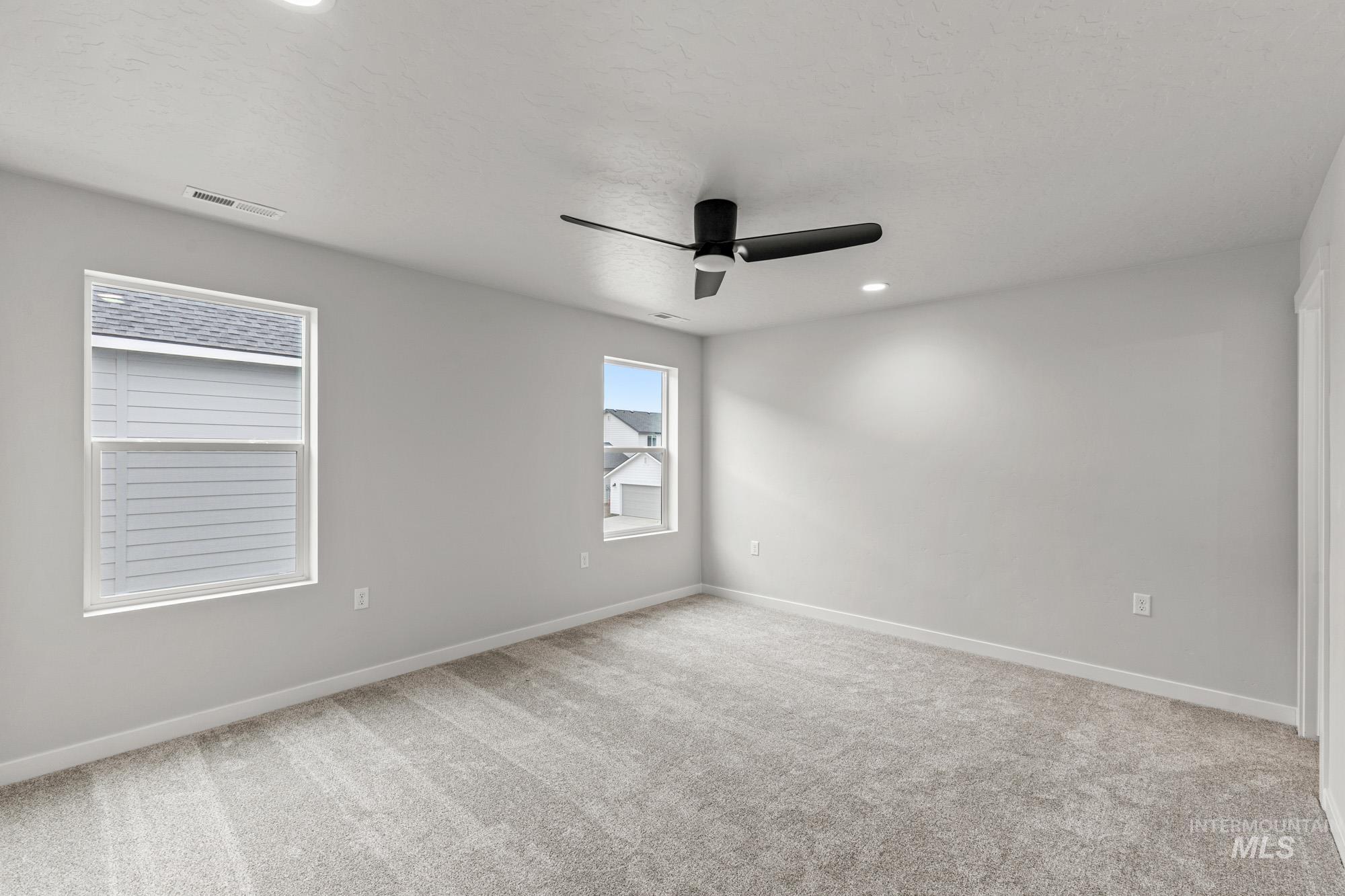 4242 N Camp Creek Ave, Meridian, Idaho 83646, 3 Bedrooms, 2.5 Bathrooms, Residential For Sale, Price $460,990, 98984752