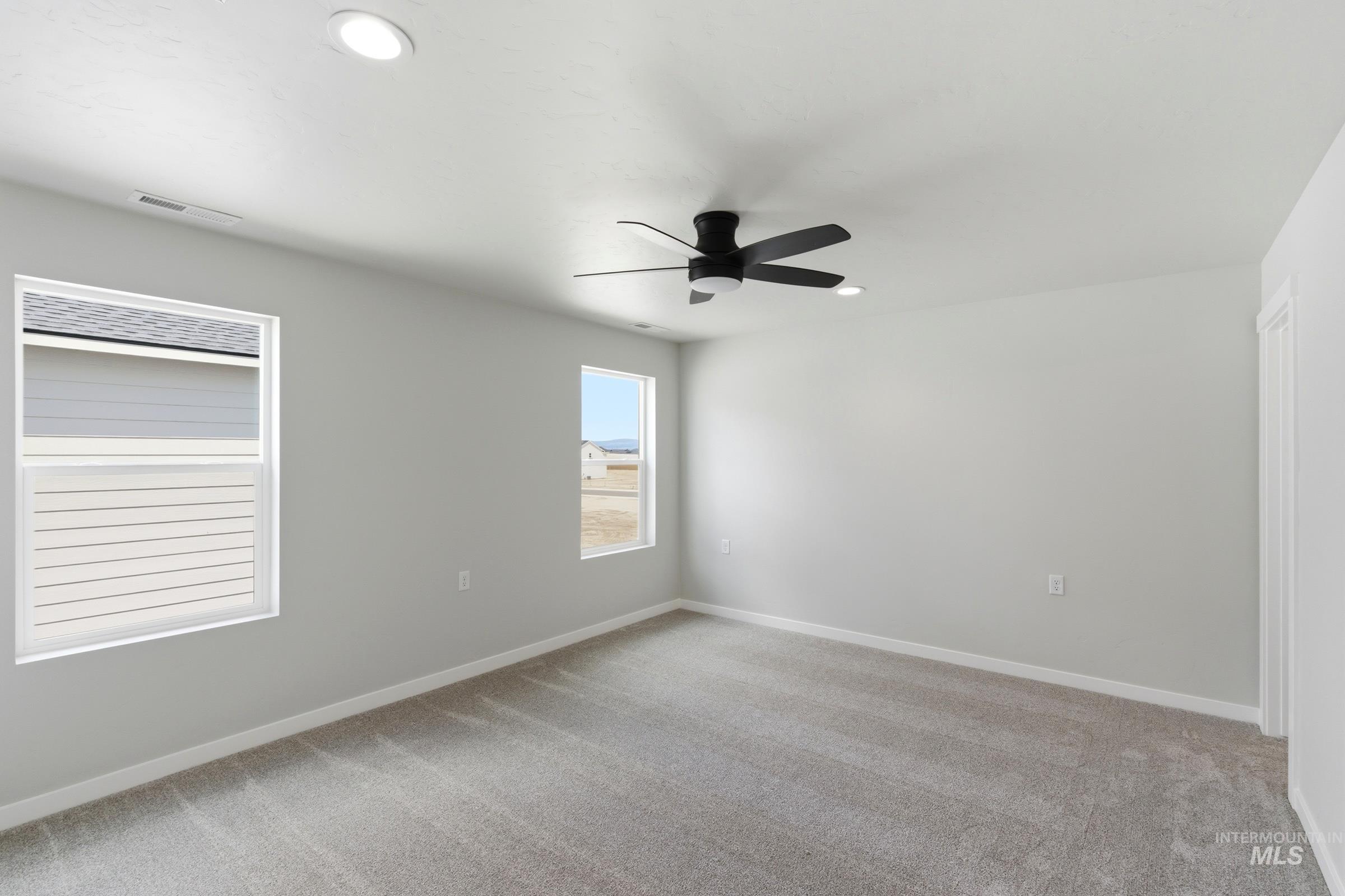 4242 N Camp Creek Ave, Meridian, Idaho 83646, 3 Bedrooms, 2.5 Bathrooms, Residential For Sale, Price $455,990, 98984752
