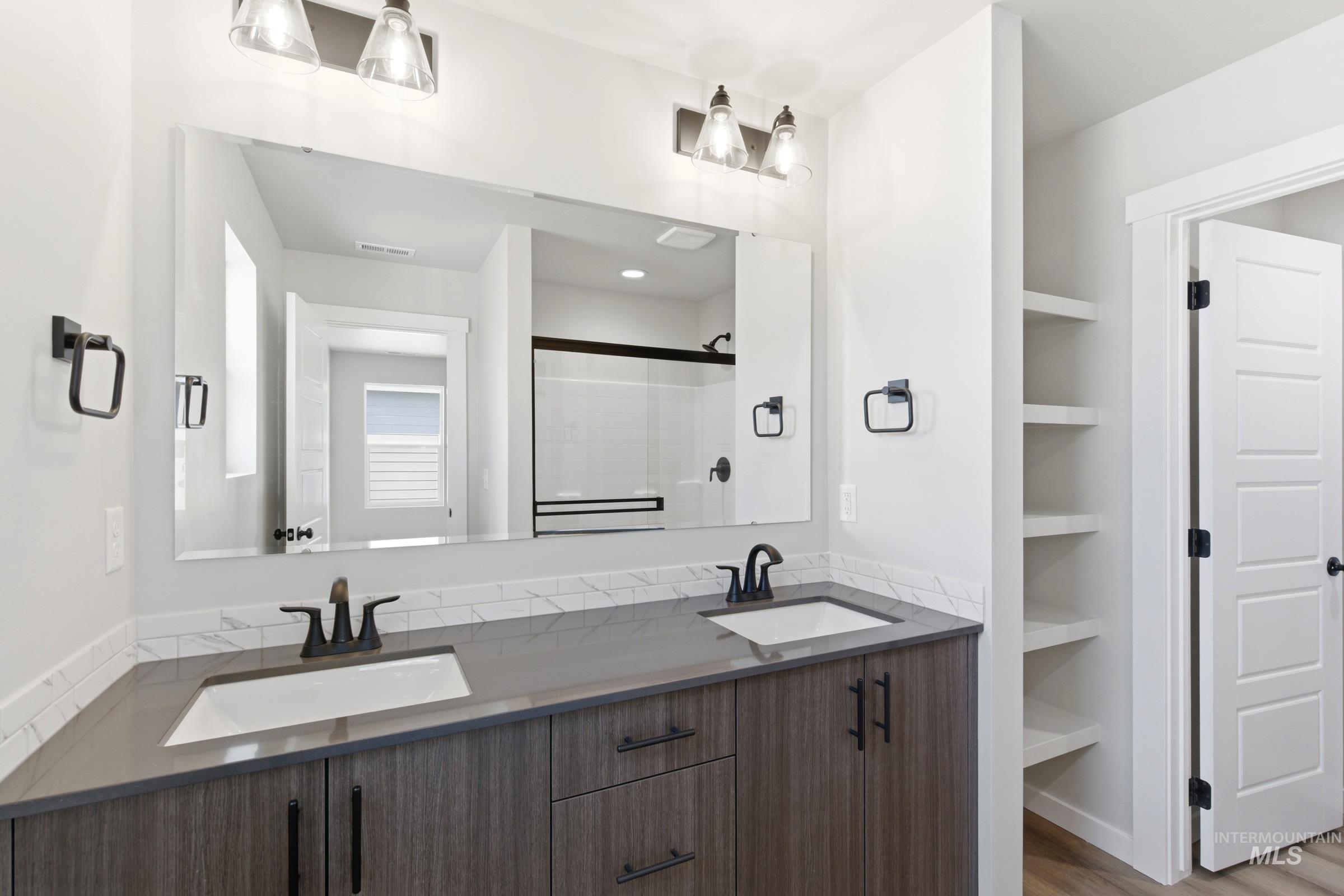 4242 N Camp Creek Ave, Meridian, Idaho 83646, 3 Bedrooms, 2.5 Bathrooms, Residential For Sale, Price $455,990, 98984752