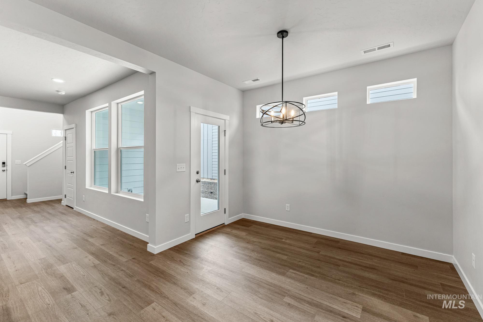 4242 N Camp Creek Ave, Meridian, Idaho 83646, 3 Bedrooms, 2.5 Bathrooms, Residential For Sale, Price $460,990, 98984752