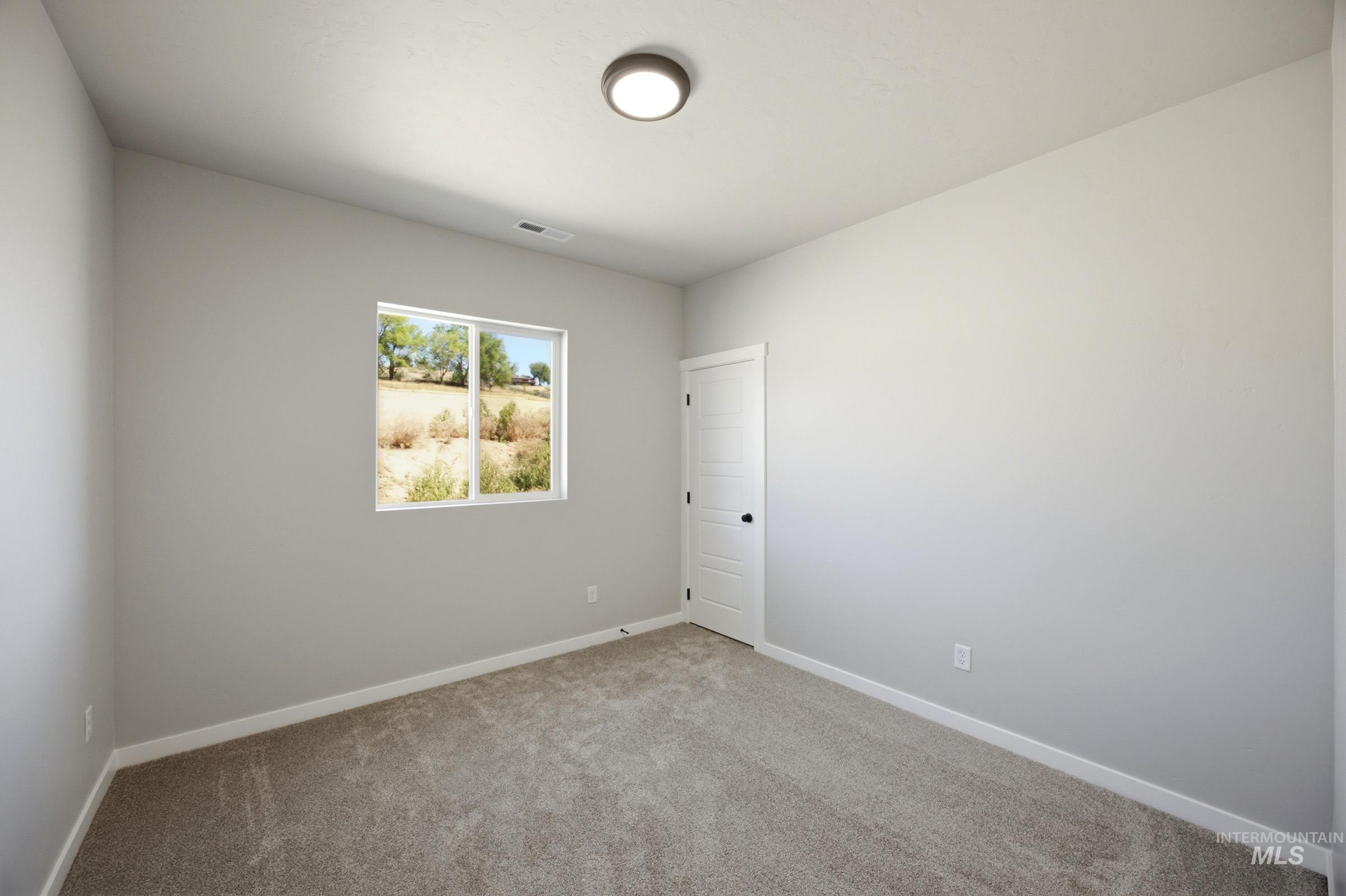 11806 W Snow Flower Dr, Star, Idaho 83669, 4 Bedrooms, 2 Bathrooms, Residential For Sale, Price $599,990, 98984753