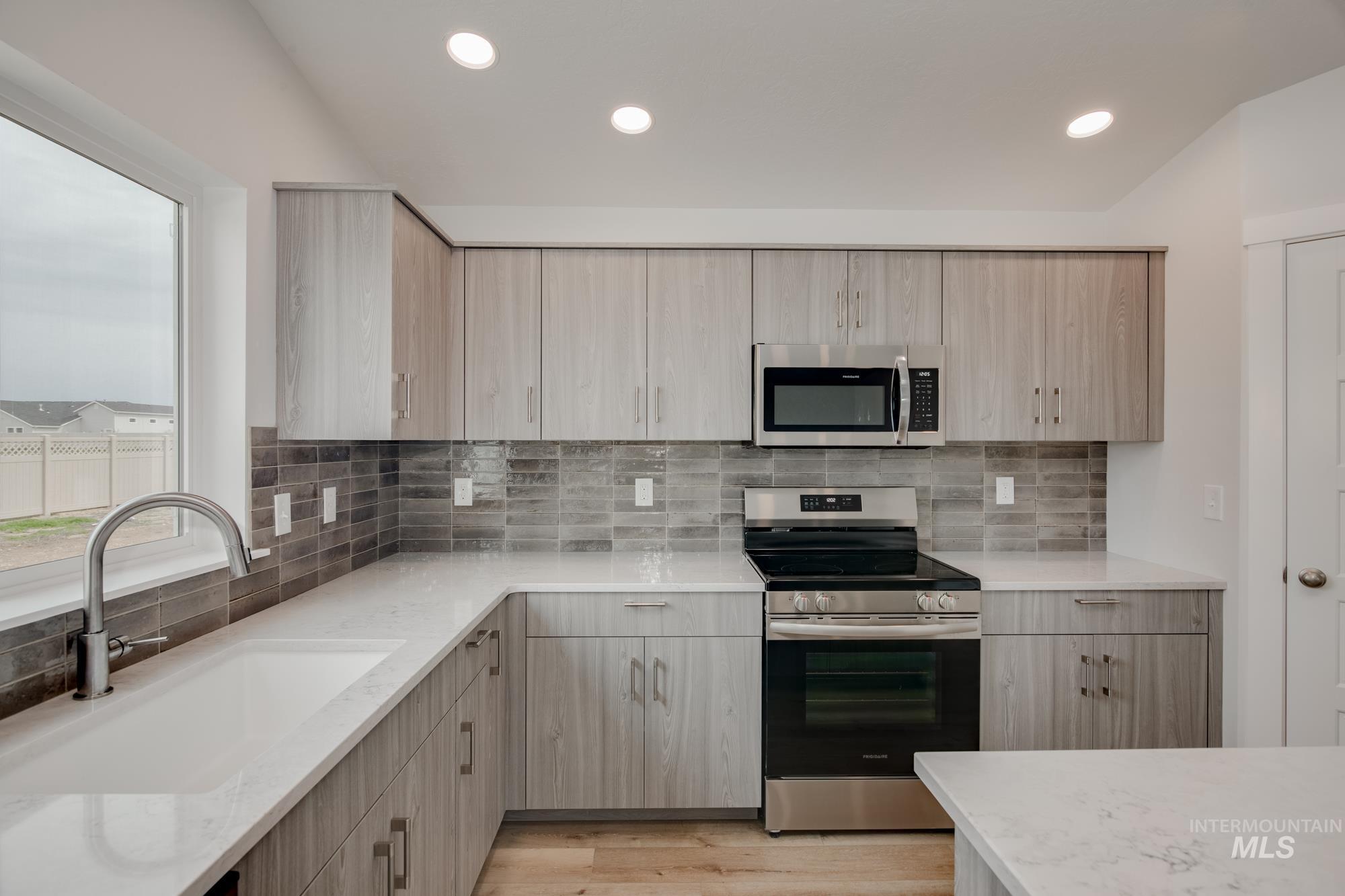 8381 S Tyrion Way, Kuna, Idaho 83634, 4 Bedrooms, 2 Bathrooms, Residential For Sale, Price $486,990,MLS 98984758