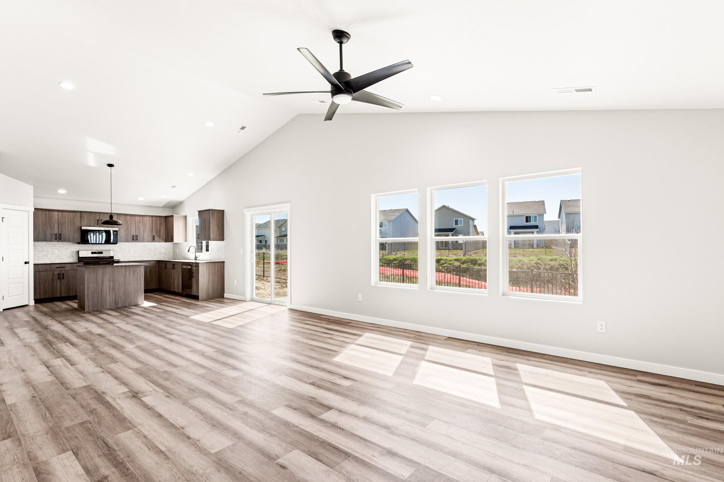 8381 S Tyrion Way, Kuna, Idaho 83634, 4 Bedrooms, 2 Bathrooms, Residential For Sale, Price $486,990,MLS 98984758