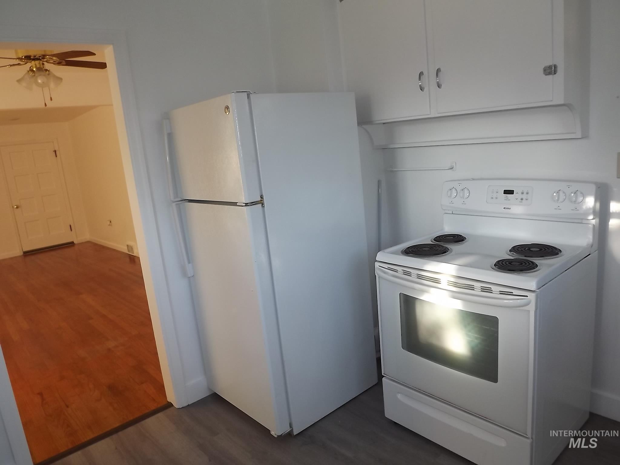 1804 10th Avenue, Lewiston, Idaho 83501, 2 Bedrooms, 1.5 Bathrooms, Residential For Sale, Price $269,900,MLS 98984766