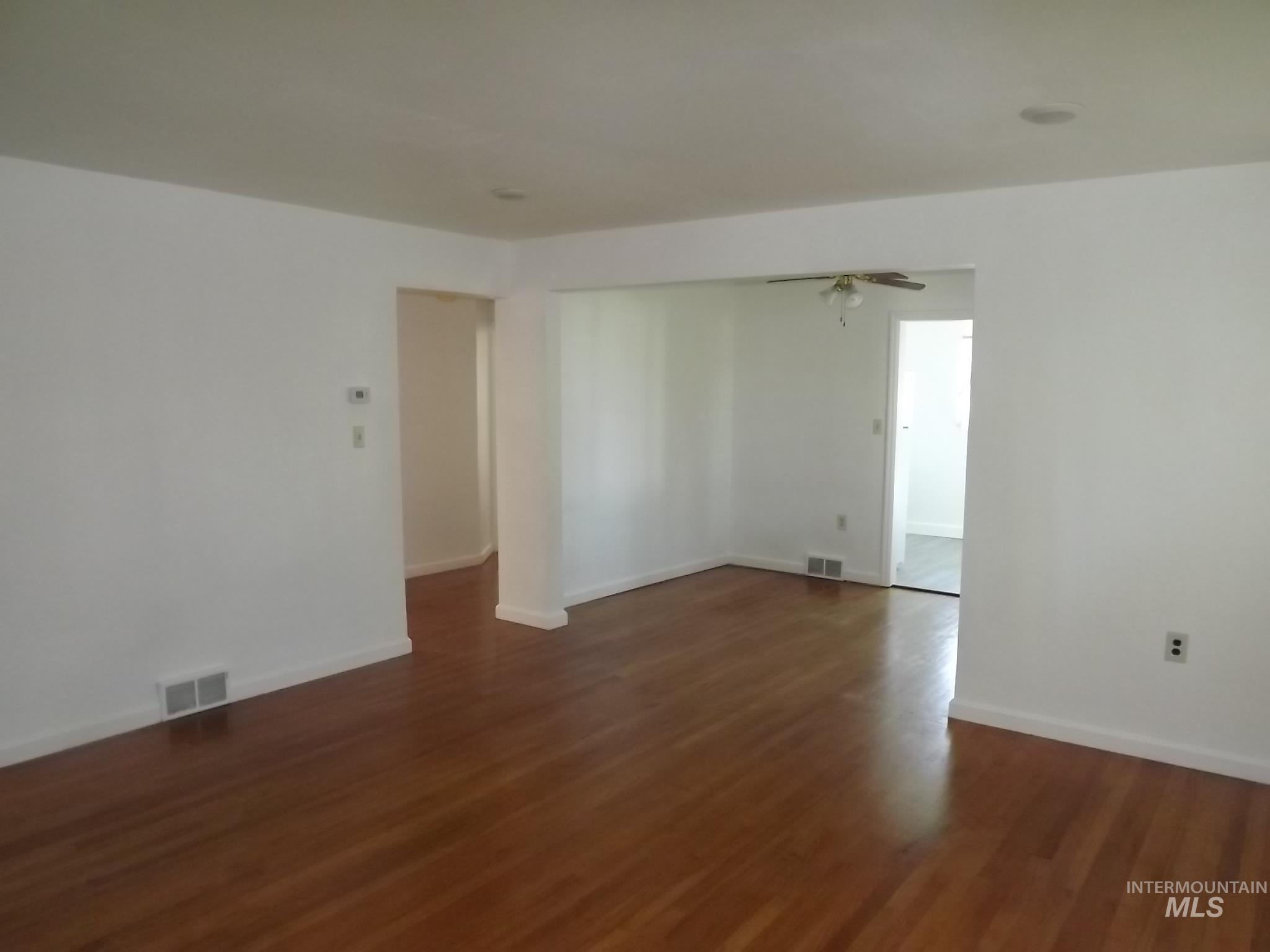 1804 10th Avenue, Lewiston, Idaho 83501, 2 Bedrooms, 1.5 Bathrooms, Residential For Sale, Price $269,900,MLS 98984766