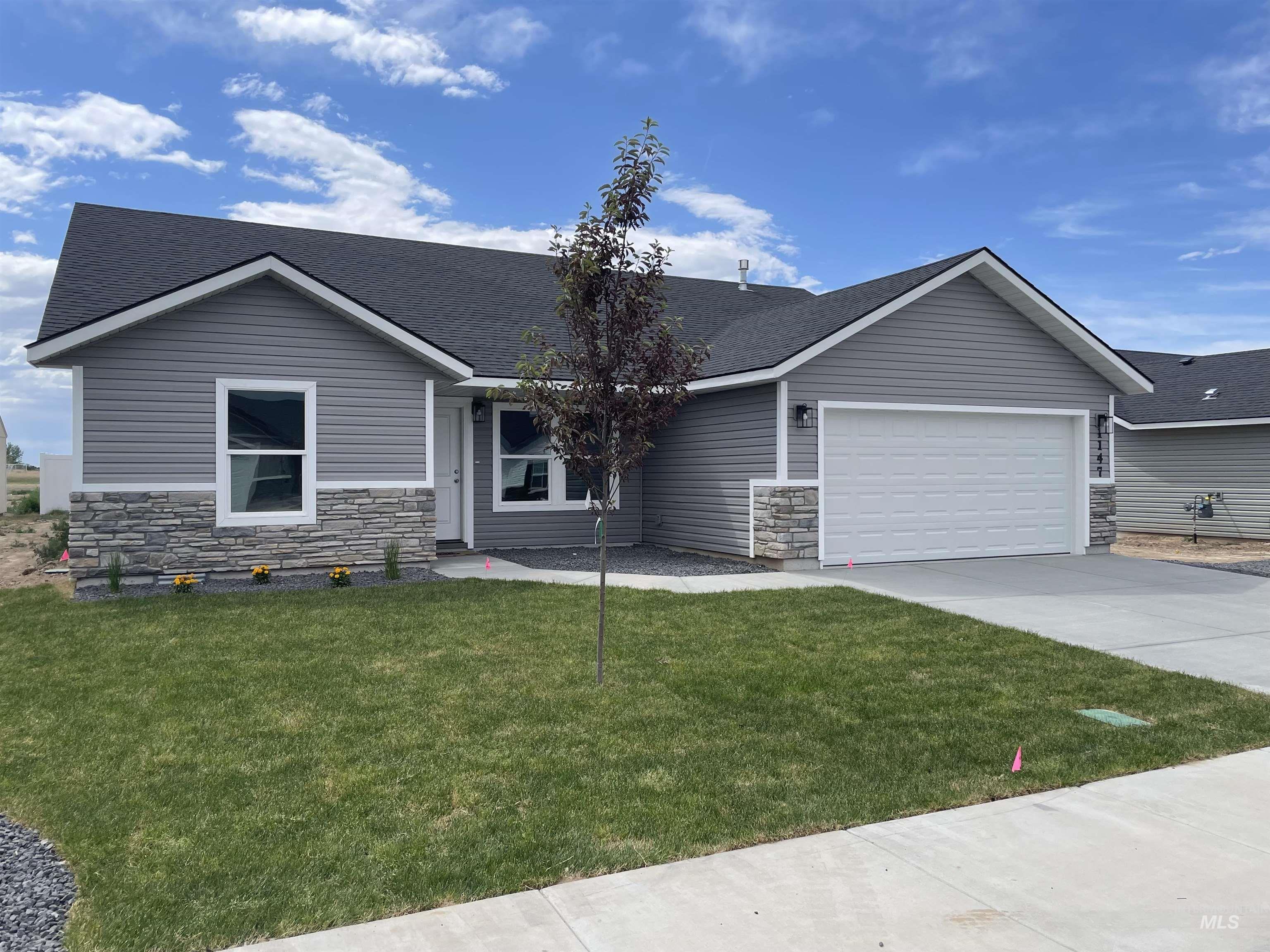 1147 Westwing Way, Twin Falls, Idaho 83301, 4 Bedrooms, 2 Bathrooms, Residential For Sale, Price $381,900, 98984767