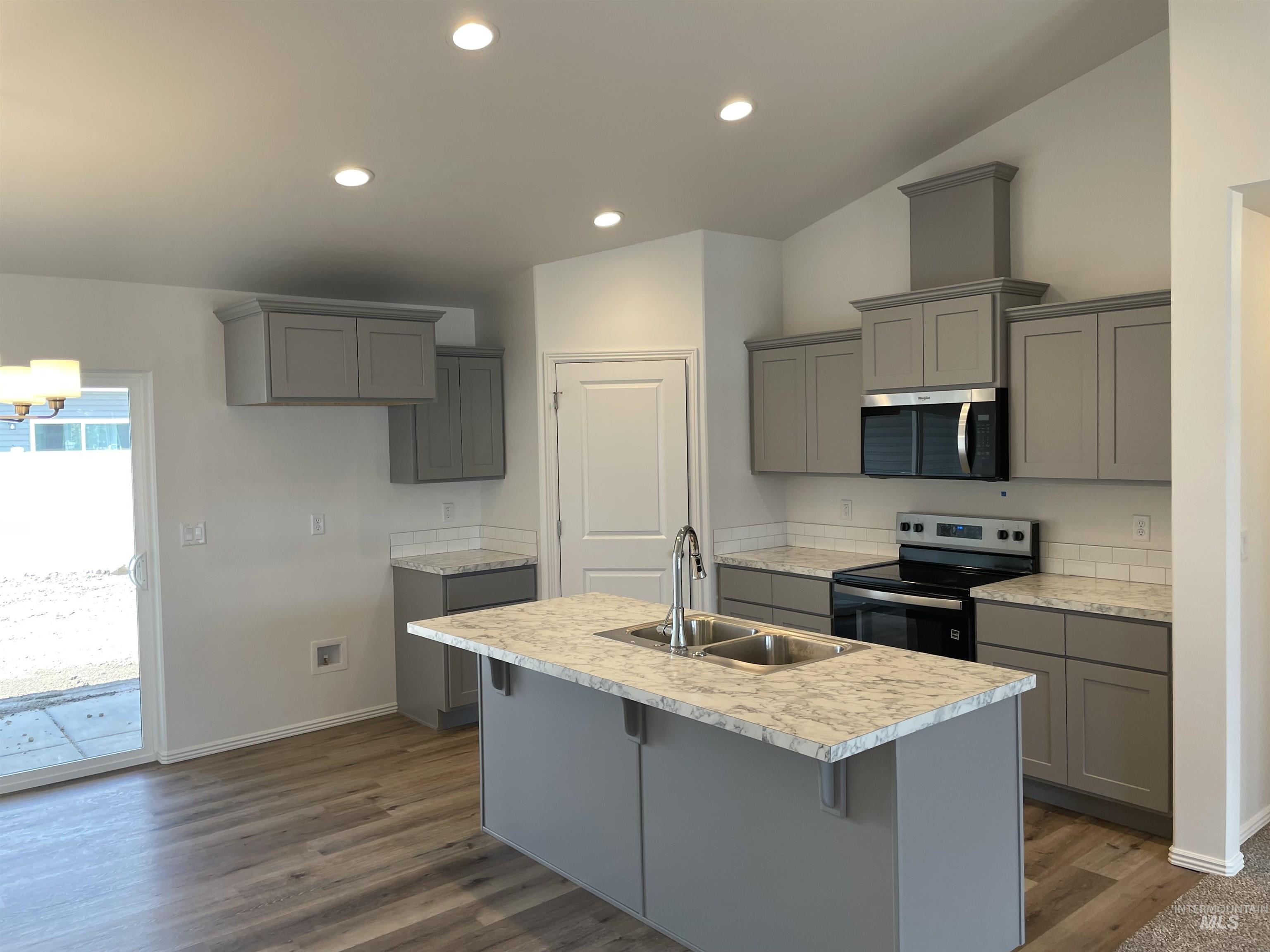 1147 Westwing Way, Twin Falls, Idaho 83301, 4 Bedrooms, 2 Bathrooms, Residential For Sale, Price $391,900,MLS 98984767