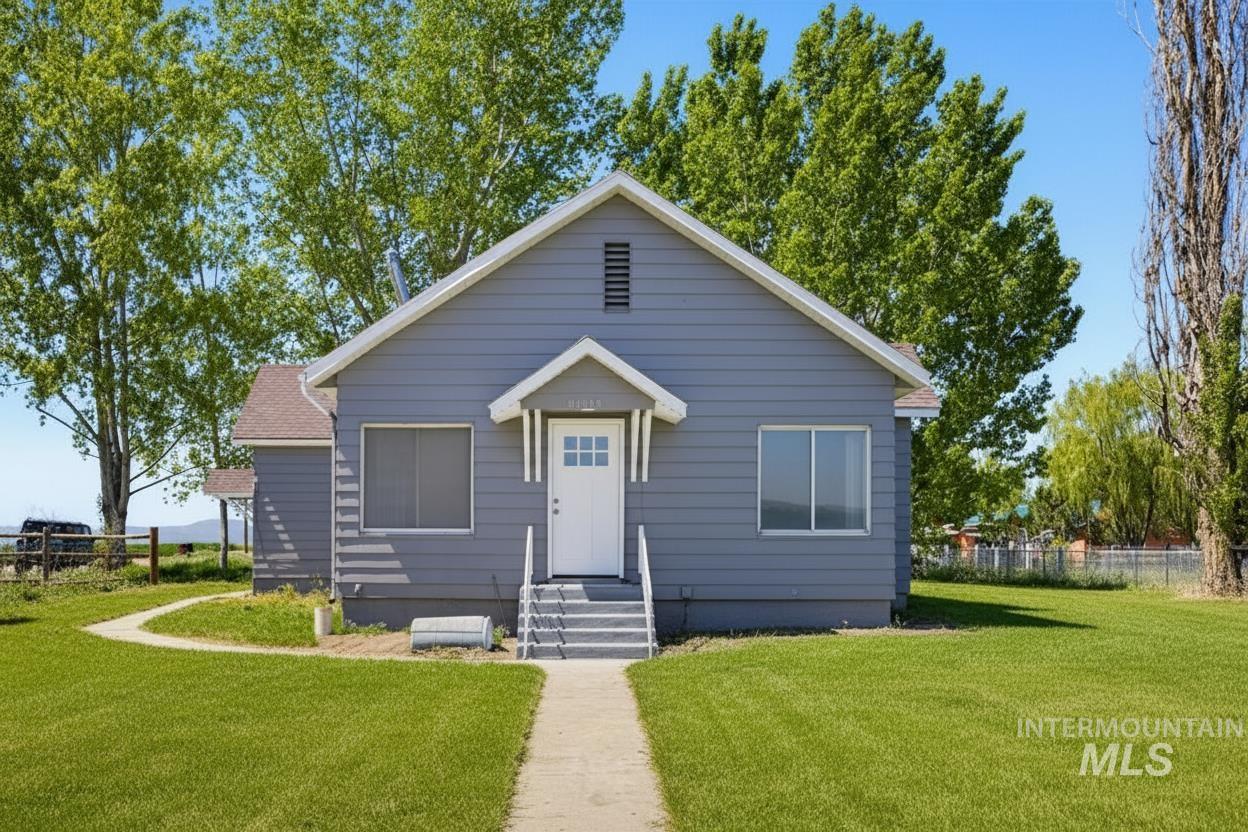 30013 Apple Val Rd, Parma, Idaho 83660, 3 Bedrooms, 2 Bathrooms, Residential For Sale, Price $525,000, 98984768