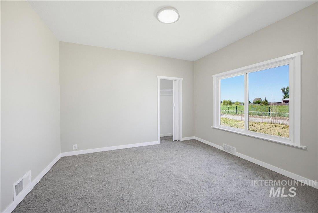 30013 Apple Val Rd, Parma, Idaho 83660, 3 Bedrooms, 2 Bathrooms, Residential For Sale, Price $525,000, 98984768