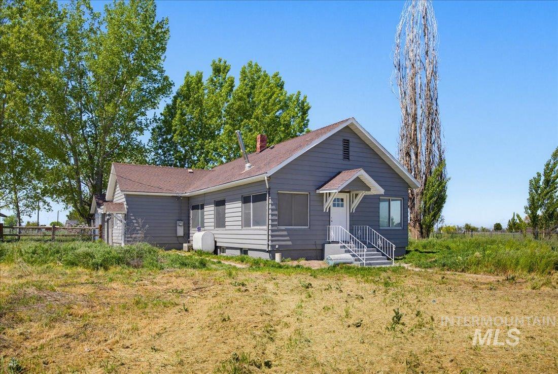30013 Apple Val Rd, Parma, Idaho 83660, 3 Bedrooms, 2 Bathrooms, Residential For Sale, Price $529,000,MLS 98984768