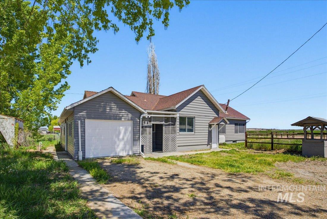 30013 Apple Val Rd, Parma, Idaho 83660, 3 Bedrooms, 2 Bathrooms, Residential For Sale, Price $529,000,MLS 98984768