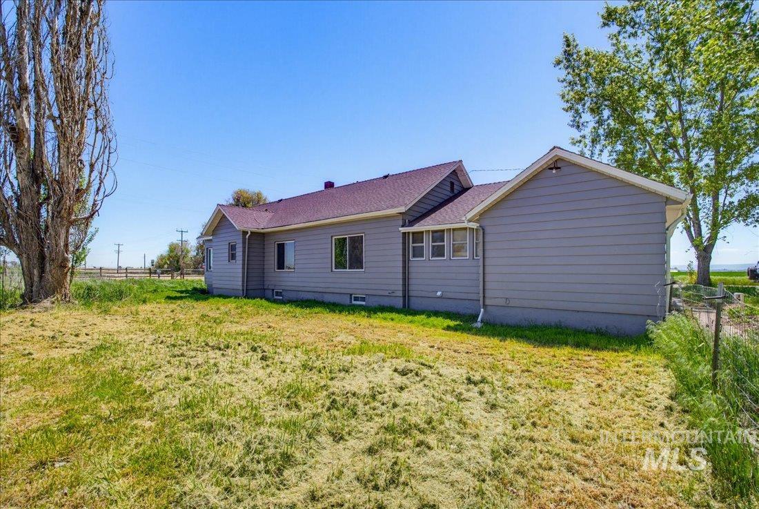 30013 Apple Val Rd, Parma, Idaho 83660, 3 Bedrooms, 2 Bathrooms, Residential For Sale, Price $529,000,MLS 98984768