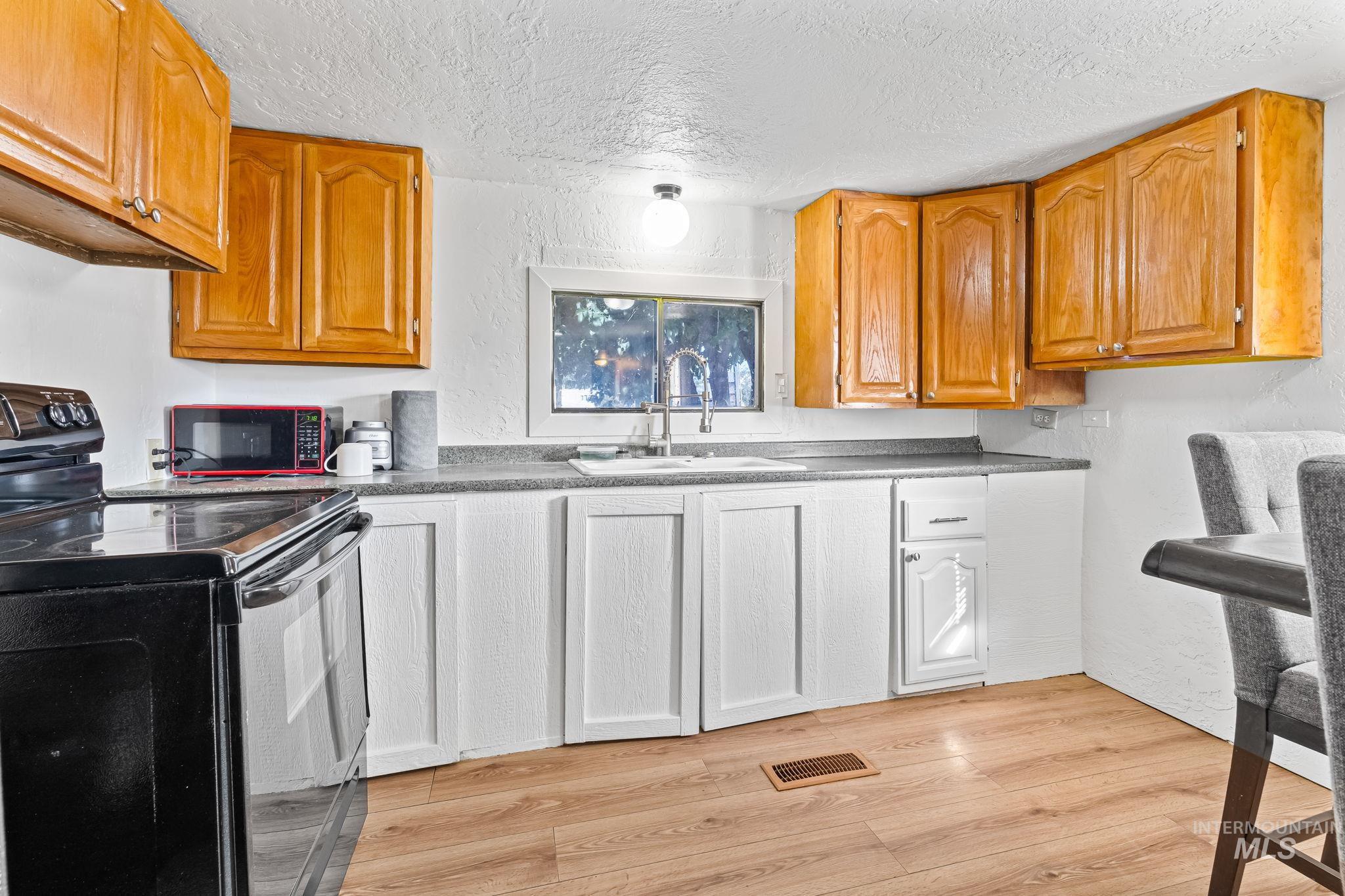20106 Lower Pleasant Ridge Rd., Caldwell, Idaho 83607, 2 Bedrooms, 1 Bathroom, Residential For Sale, Price $49,000,MLS 98984772