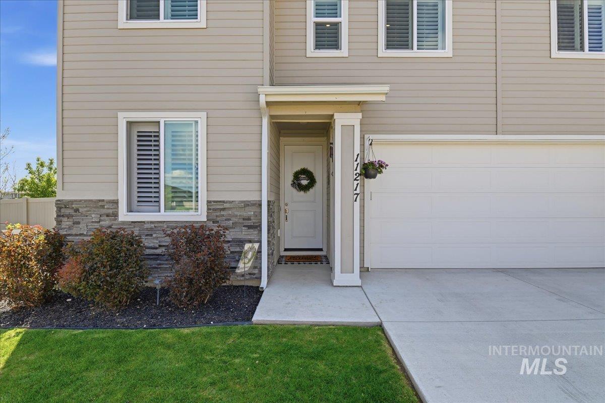 11217 Aspen Hill Dr, Caldwell, Idaho 83605, 4 Bedrooms, 3 Bathrooms, Residential For Sale, Price $450,000,MLS 98984775