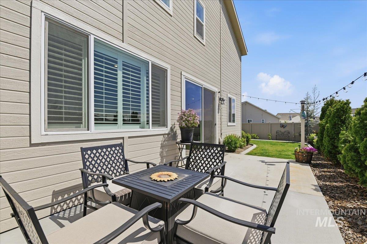 11217 Aspen Hill Dr, Caldwell, Idaho 83605, 4 Bedrooms, 3 Bathrooms, Residential For Sale, Price $450,000,MLS 98984775