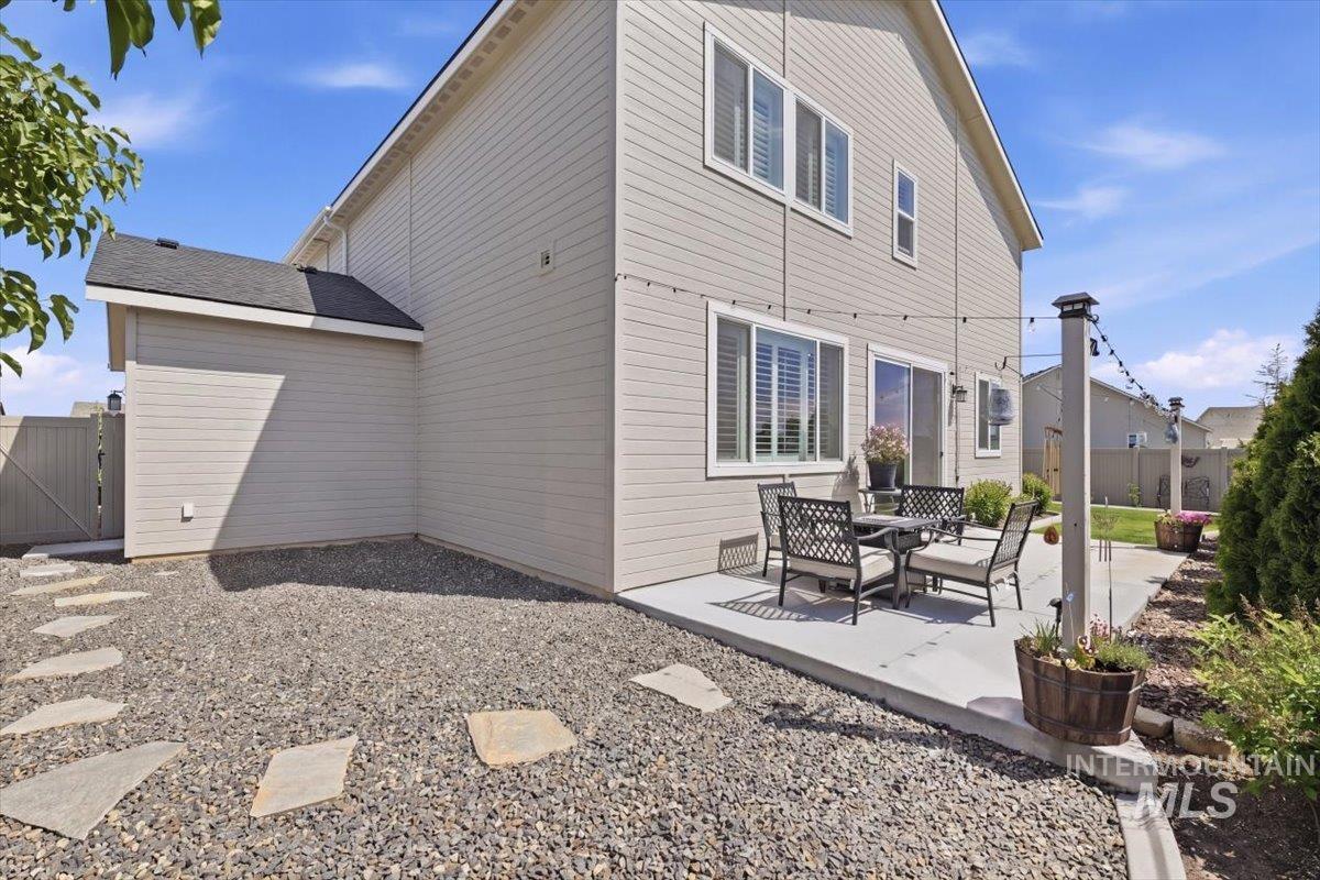 11217 Aspen Hill Dr, Caldwell, Idaho 83605, 4 Bedrooms, 3 Bathrooms, Residential For Sale, Price $450,000,MLS 98984775