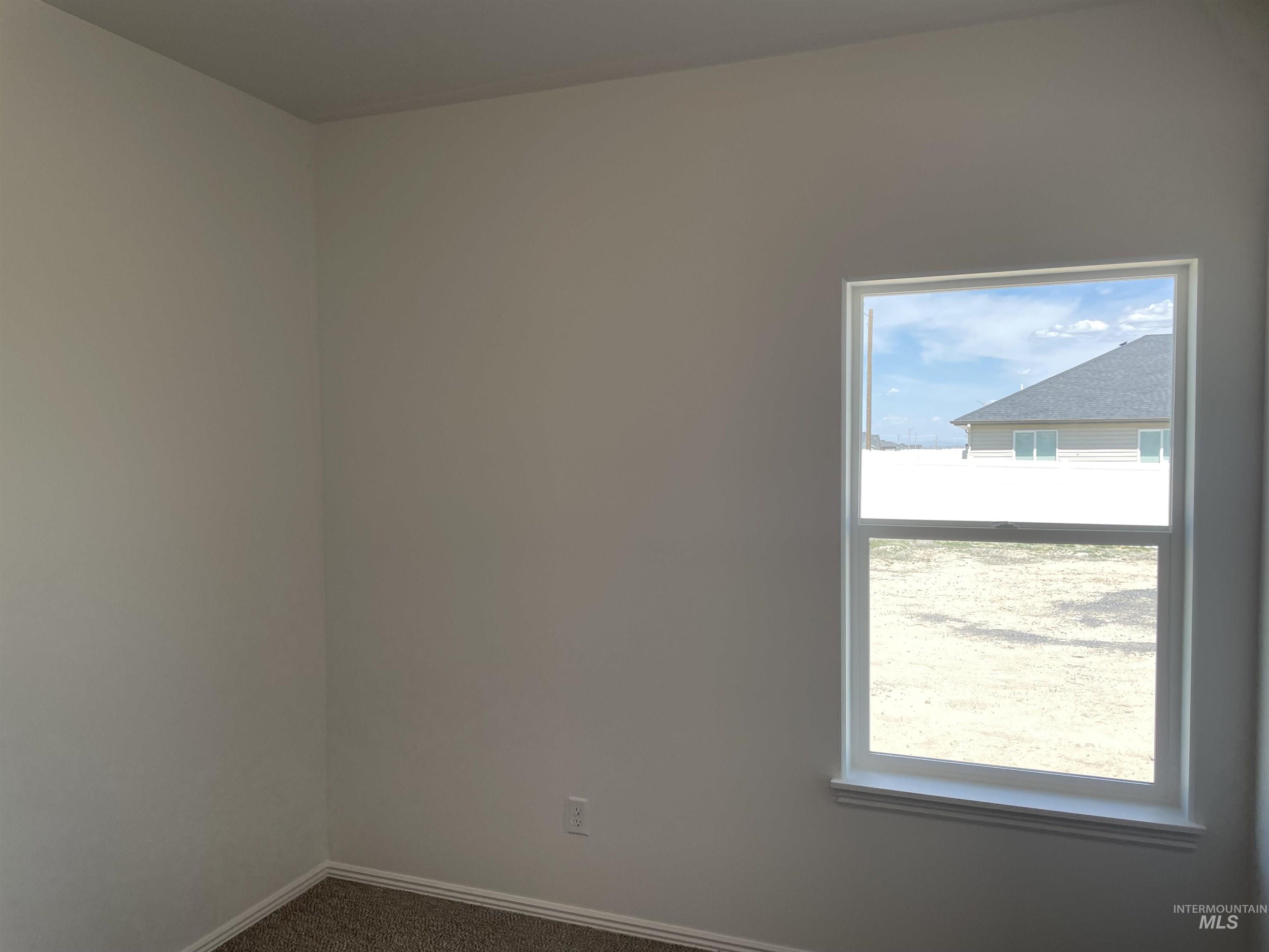 503 Carson Dr, Twin Falls, Idaho 83301, 3 Bedrooms, 2 Bathrooms, Residential For Sale, Price $344,900,MLS 98984776