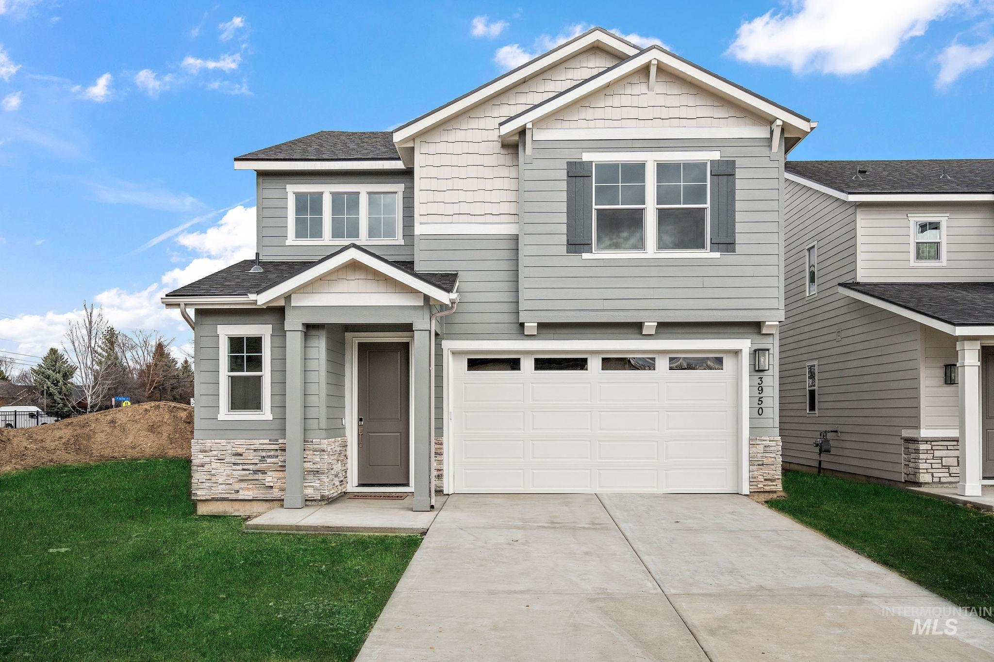 10561 W Trailheights St, Star, Idaho 83669, 3 Bedrooms, 2.5 Bathrooms, Residential For Sale, Price $609,990,MLS 98984777