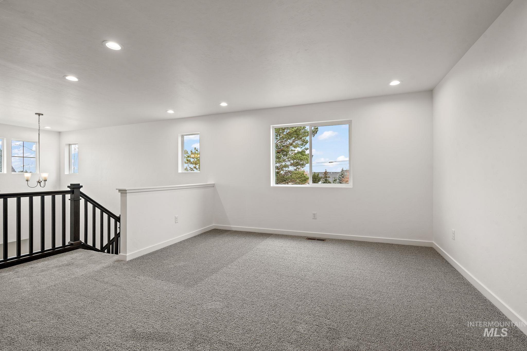10561 W Trailheights St, Star, Idaho 83669, 3 Bedrooms, 2.5 Bathrooms, Residential For Sale, Price $609,990,MLS 98984777