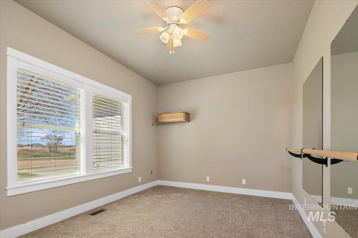 3610 S Robinson Blvd, Nampa, Idaho 83686, 3 Bedrooms, 2 Bathrooms, Residential For Sale, Price $475,000, 98984781