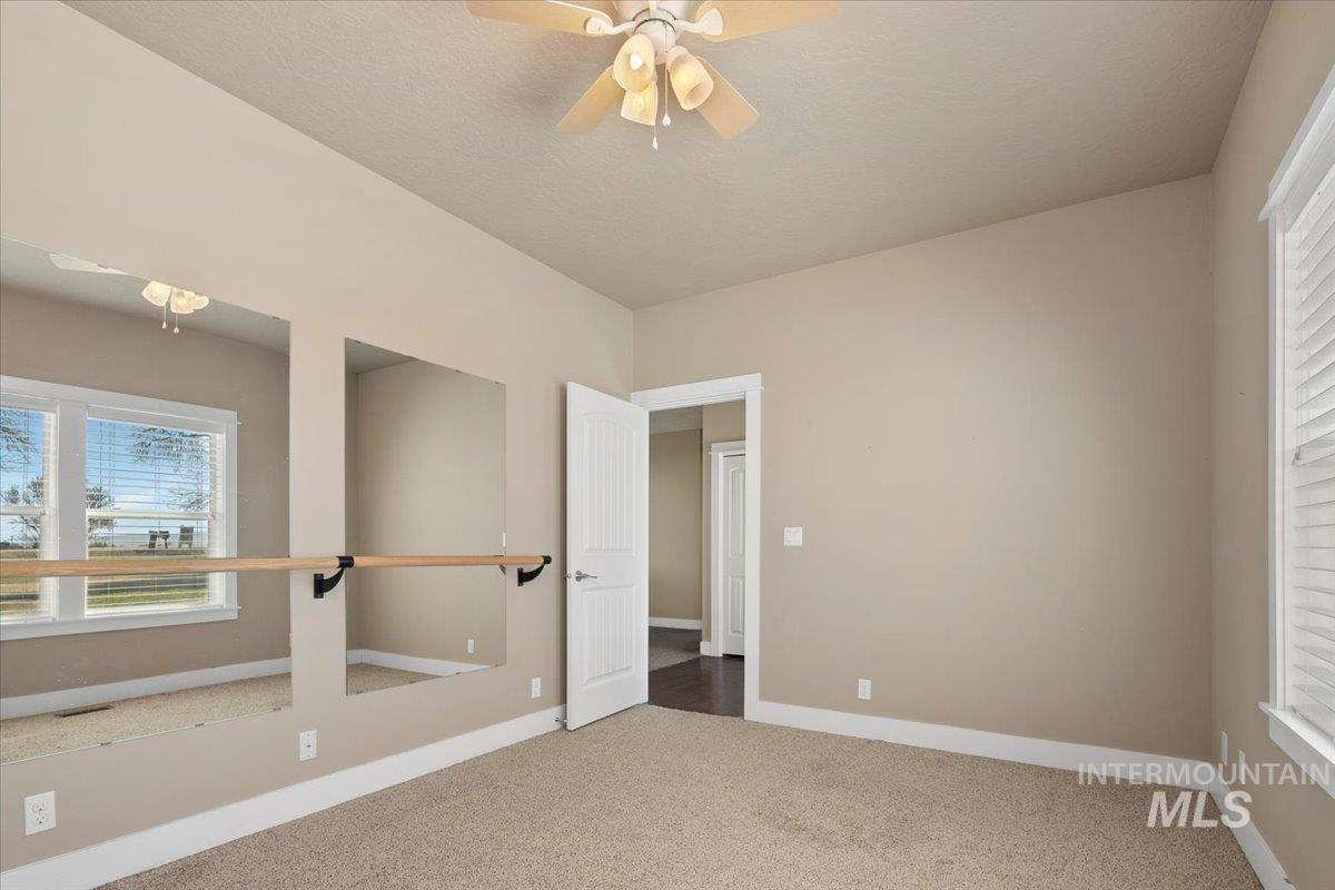 3610 S Robinson Blvd, Nampa, Idaho 83686, 3 Bedrooms, 2 Bathrooms, Residential For Sale, Price $475,000, 98984781