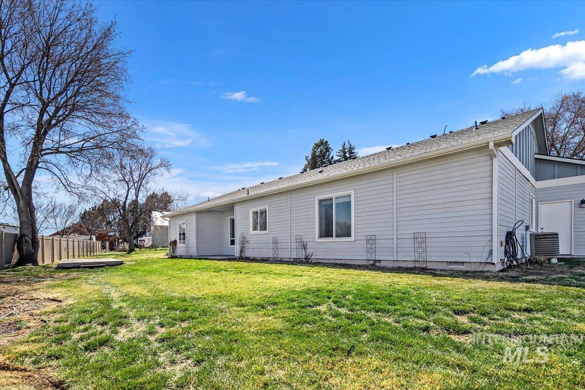 3610 S Robinson Blvd, Nampa, Idaho 83686, 3 Bedrooms, 2 Bathrooms, Residential For Sale, Price $475,000, 98984781