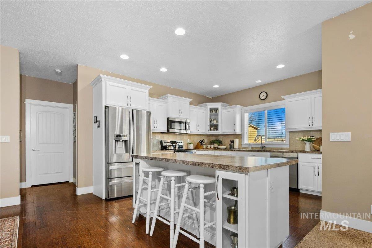 3610 S Robinson Blvd, Nampa, Idaho 83686, 3 Bedrooms, 2 Bathrooms, Residential For Sale, Price $475,000, 98984781