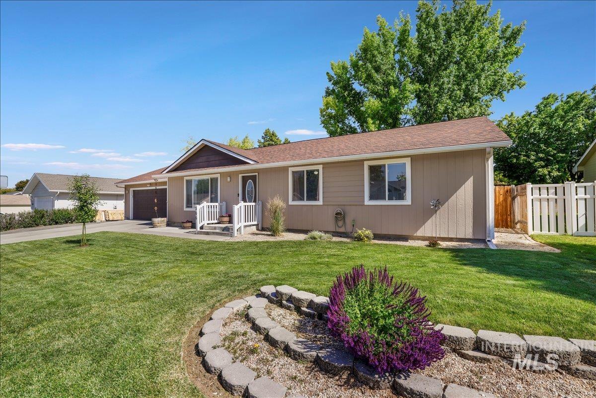 206 Diamond Drive, Kimberly, Idaho 83341, 3 Bedrooms, 2 Bathrooms, Residential For Sale, Price $349,900, 98984783