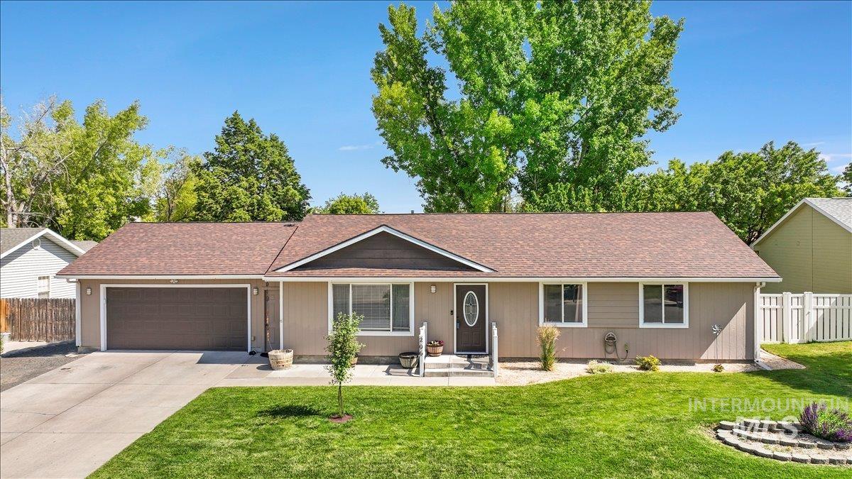 206 Diamond Drive, Kimberly, Idaho 83341, 3 Bedrooms, 2 Bathrooms, Residential For Sale, Price $349,900, 98984783