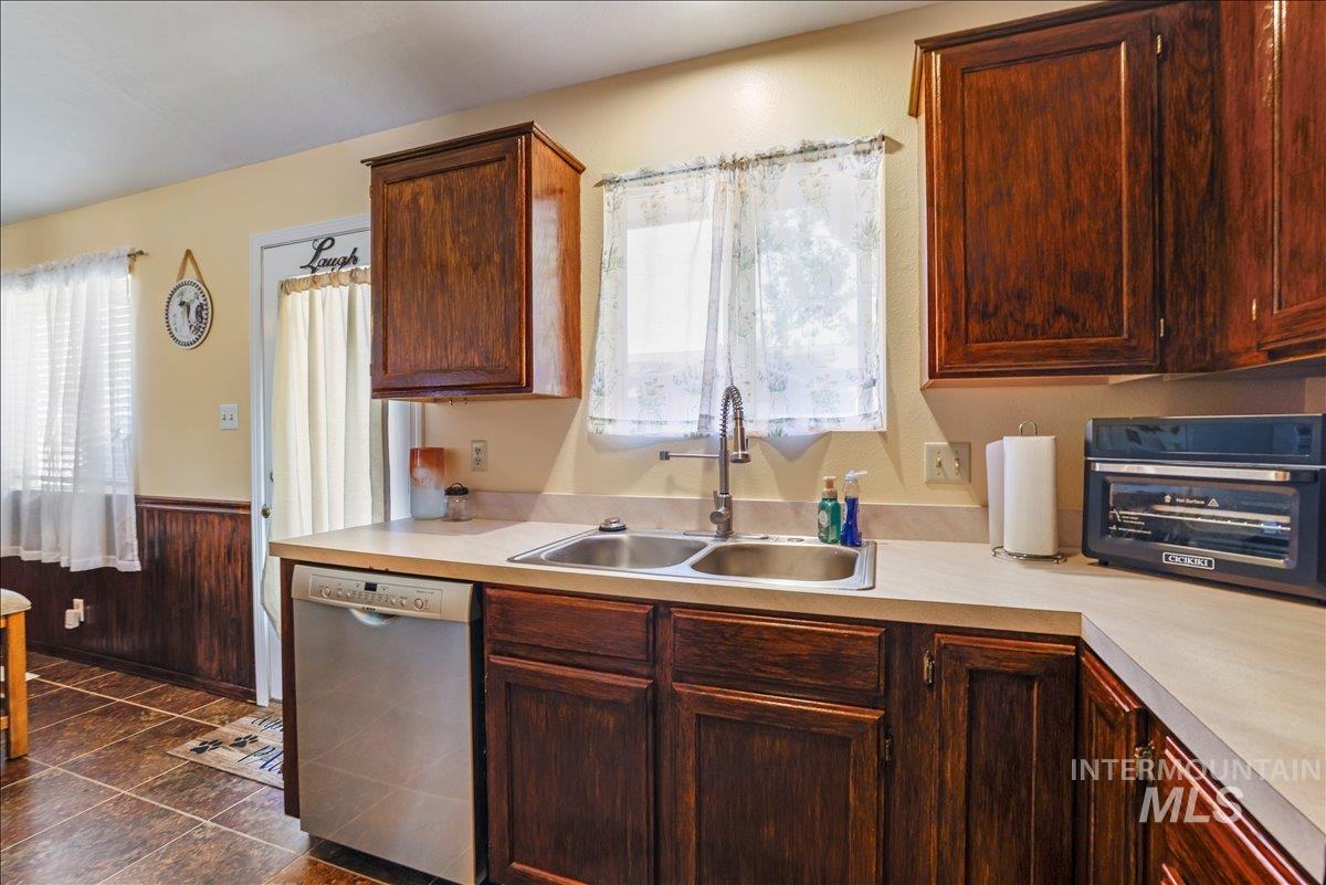 206 Diamond Drive, Kimberly, Idaho 83341, 3 Bedrooms, 2 Bathrooms, Residential For Sale, Price $349,900, 98984783