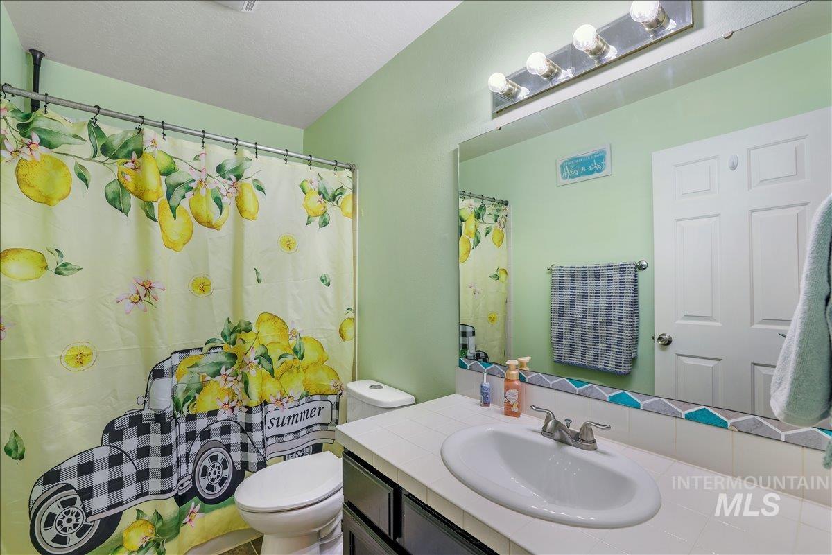 206 Diamond Drive, Kimberly, Idaho 83341, 3 Bedrooms, 2 Bathrooms, Residential For Sale, Price $349,900, 98984783