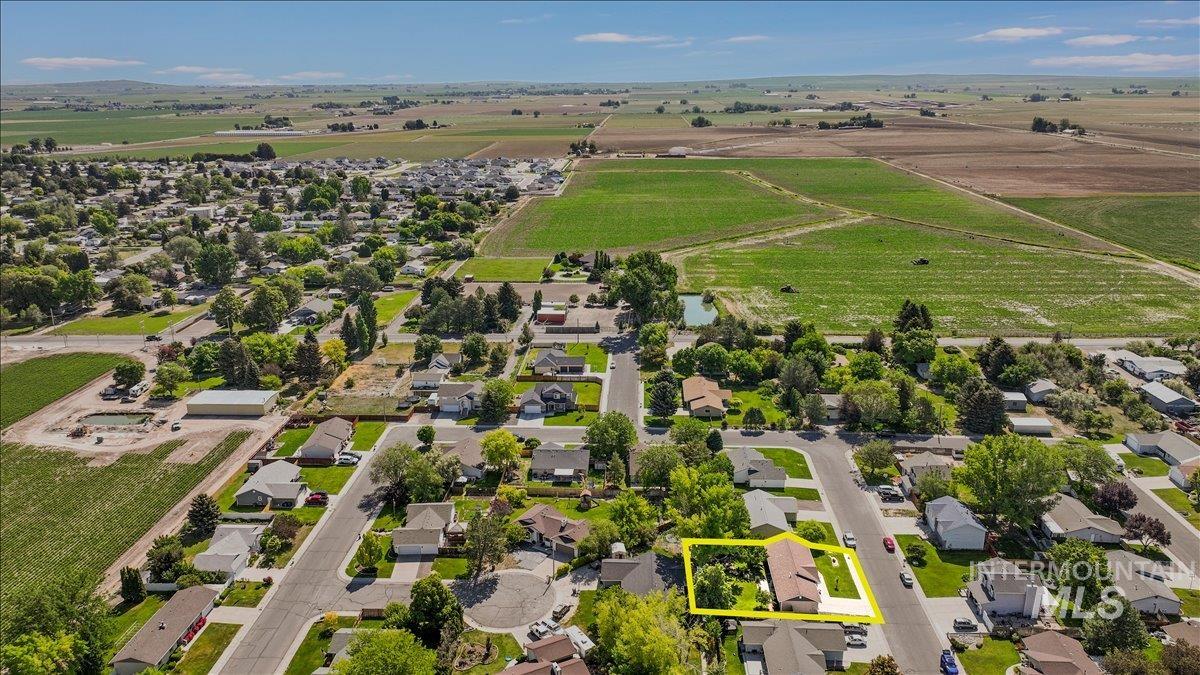 206 Diamond Drive, Kimberly, Idaho 83341, 3 Bedrooms, 2 Bathrooms, Residential For Sale, Price $349,900, 98984783