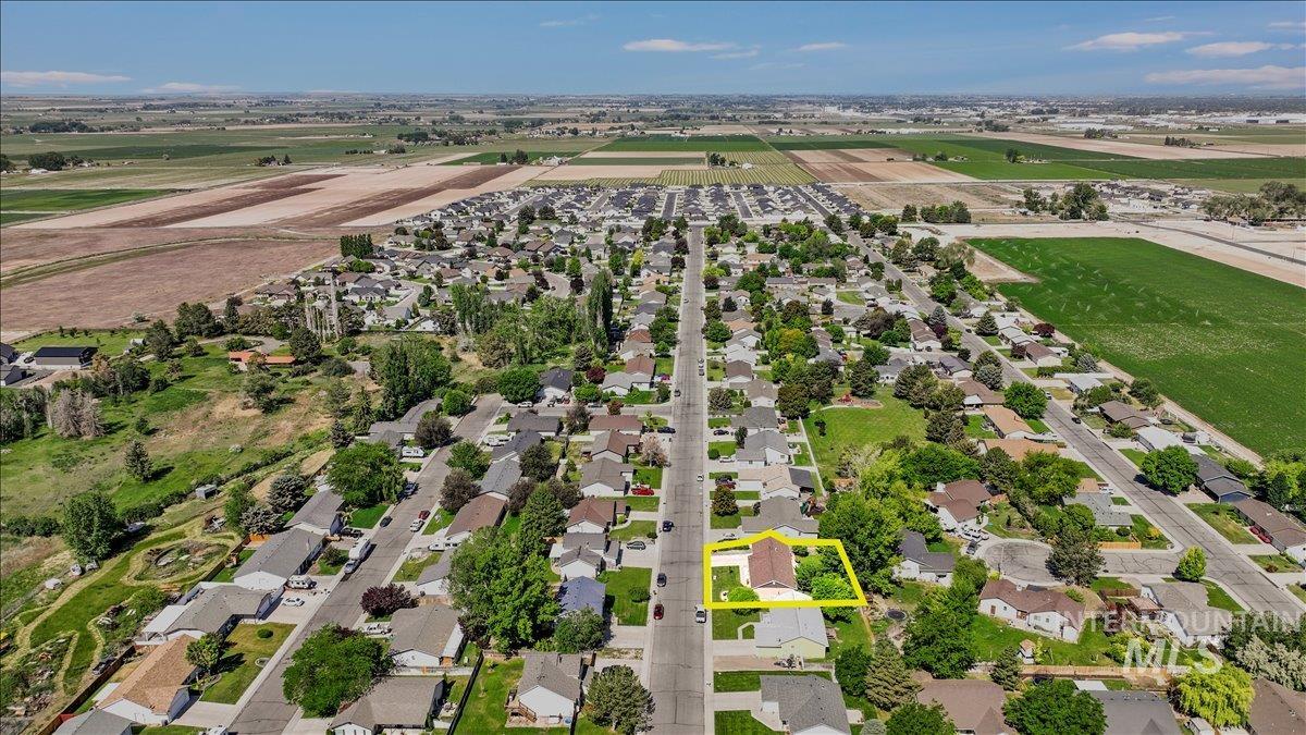 206 Diamond Drive, Kimberly, Idaho 83341, 3 Bedrooms, 2 Bathrooms, Residential For Sale, Price $349,900, 98984783
