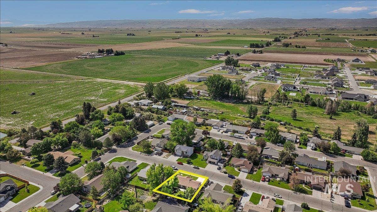 206 Diamond Drive, Kimberly, Idaho 83341, 3 Bedrooms, 2 Bathrooms, Residential For Sale, Price $349,900, 98984783