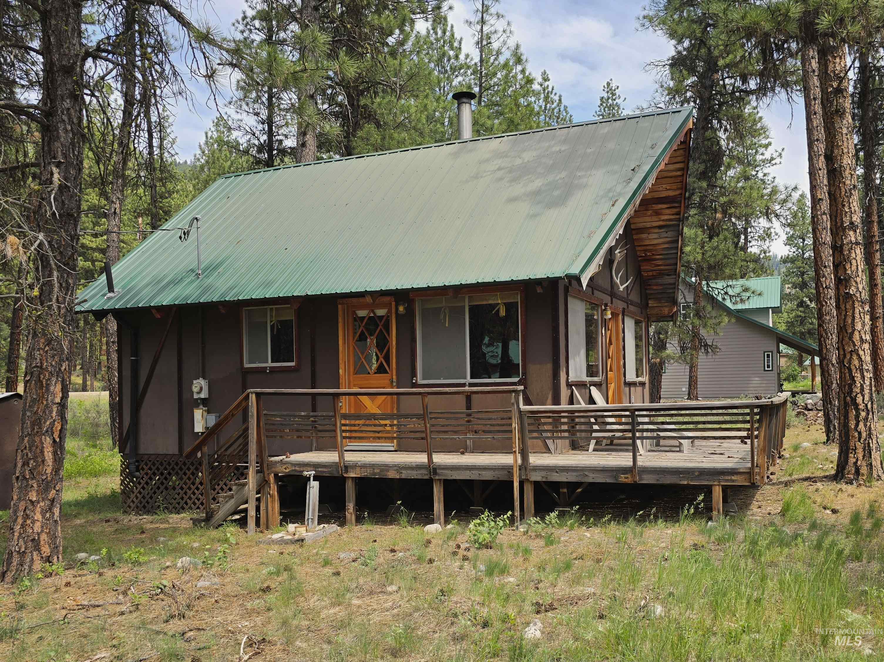 4 Jolene Dr, Lowman, Idaho 83637, 2 Bedrooms, 1 Bathroom, Residential For Sale, Price $245,000, 98984789