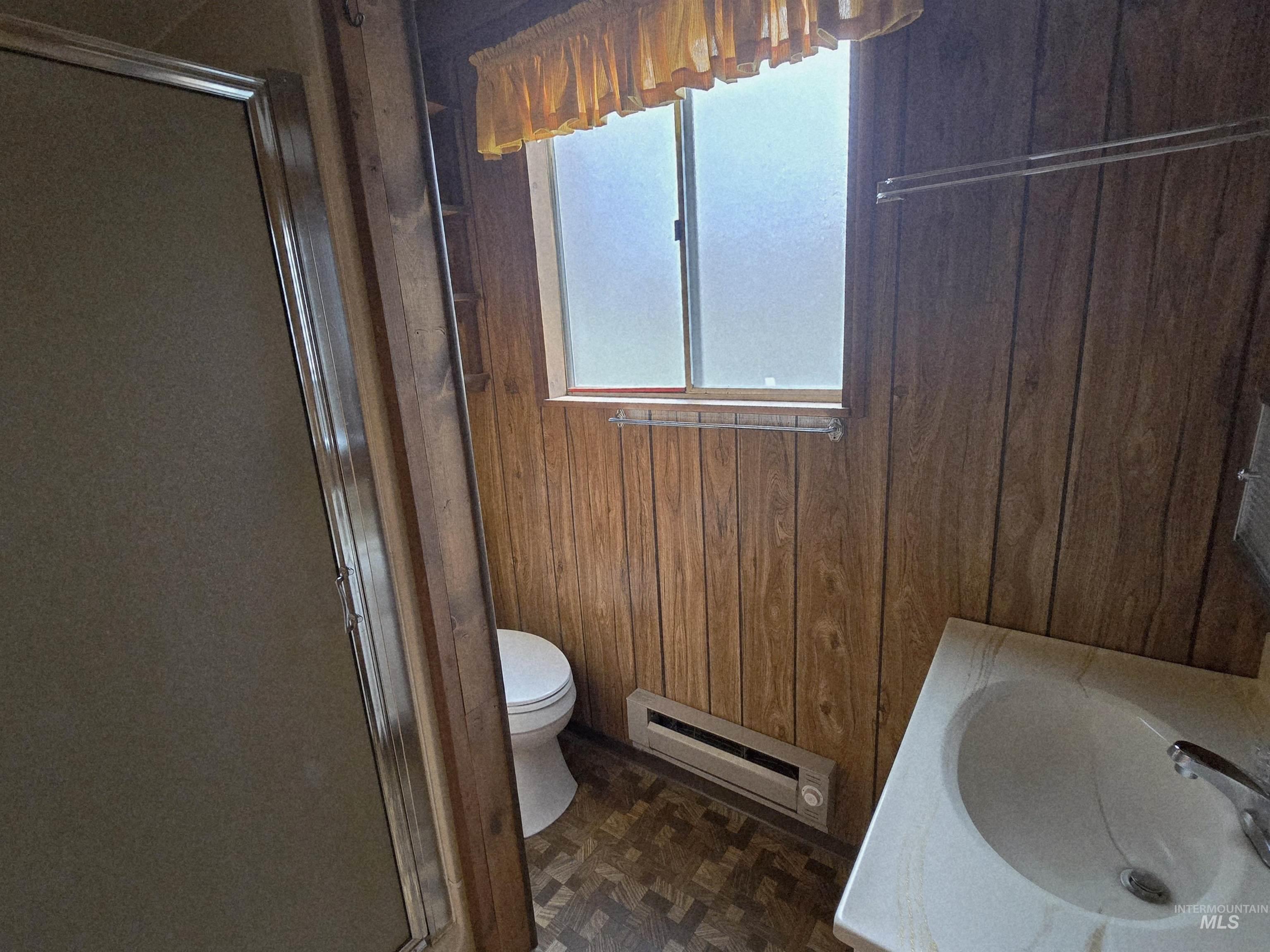 4 Jolene Dr, Lowman, Idaho 83637, 2 Bedrooms, 1 Bathroom, Residential For Sale, Price $245,000, 98984789
