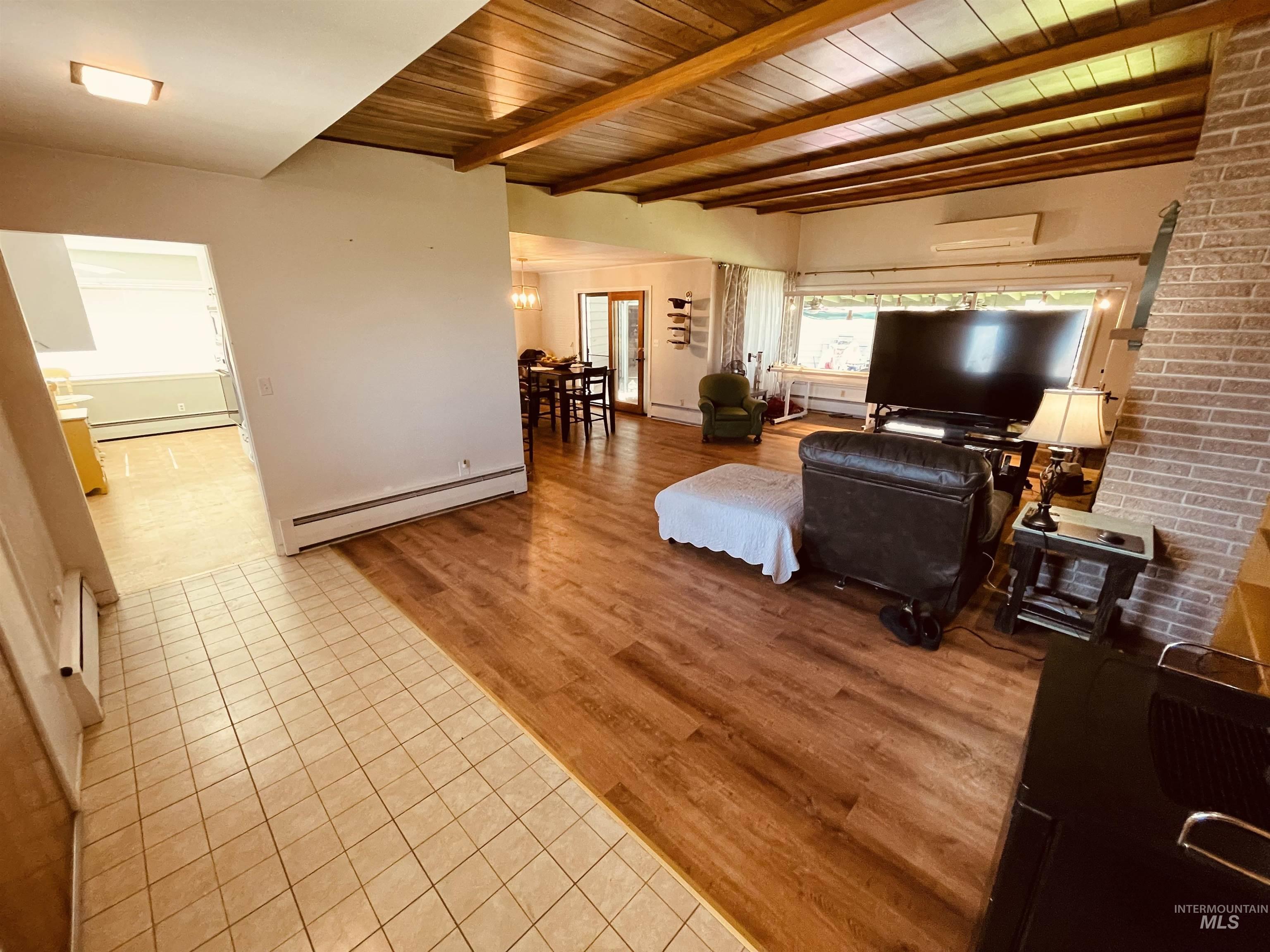 231 S Verde Dr., Ontario, Oregon 97914, 4 Bedrooms, 2 Bathrooms, Residential For Sale, Price $425,000, 98984792