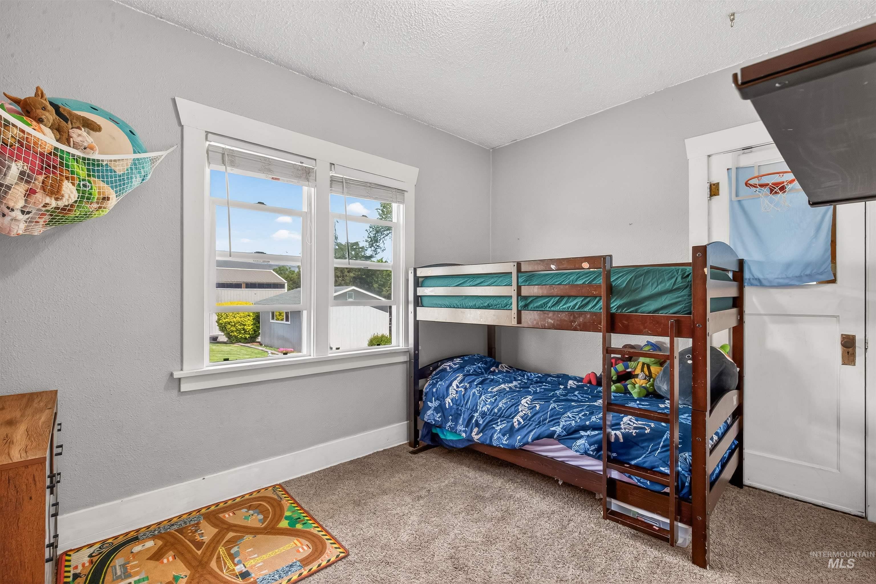 1439 10th Street, Clarkston, Washington 99403, 3 Bedrooms, 2 Bathrooms, Residential For Sale, Price $349,000, 98984805