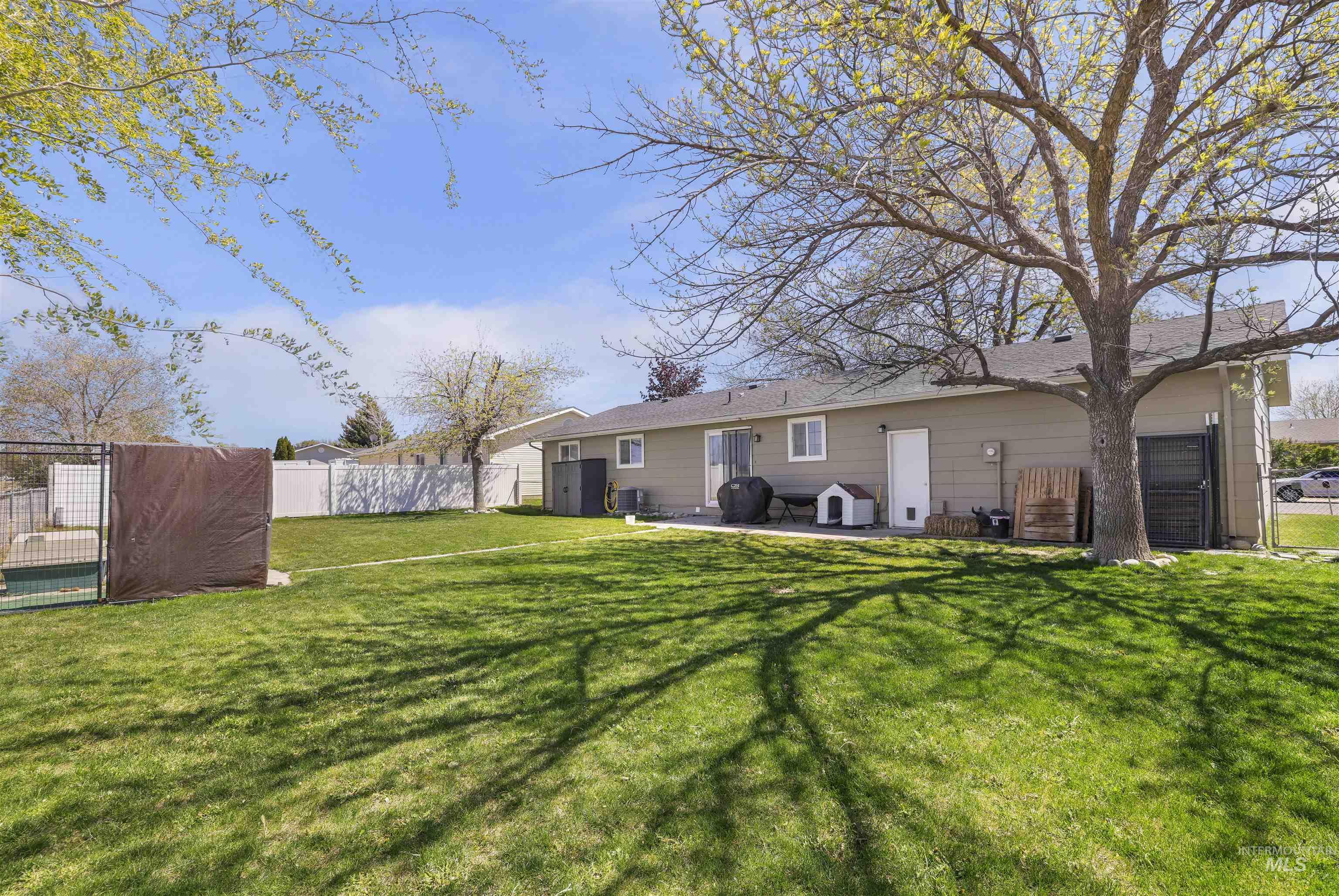 504 Gem Drive, Kimberly, Idaho 83341, 3 Bedrooms, 2 Bathrooms, Residential For Sale, Price $310,000, 98984808