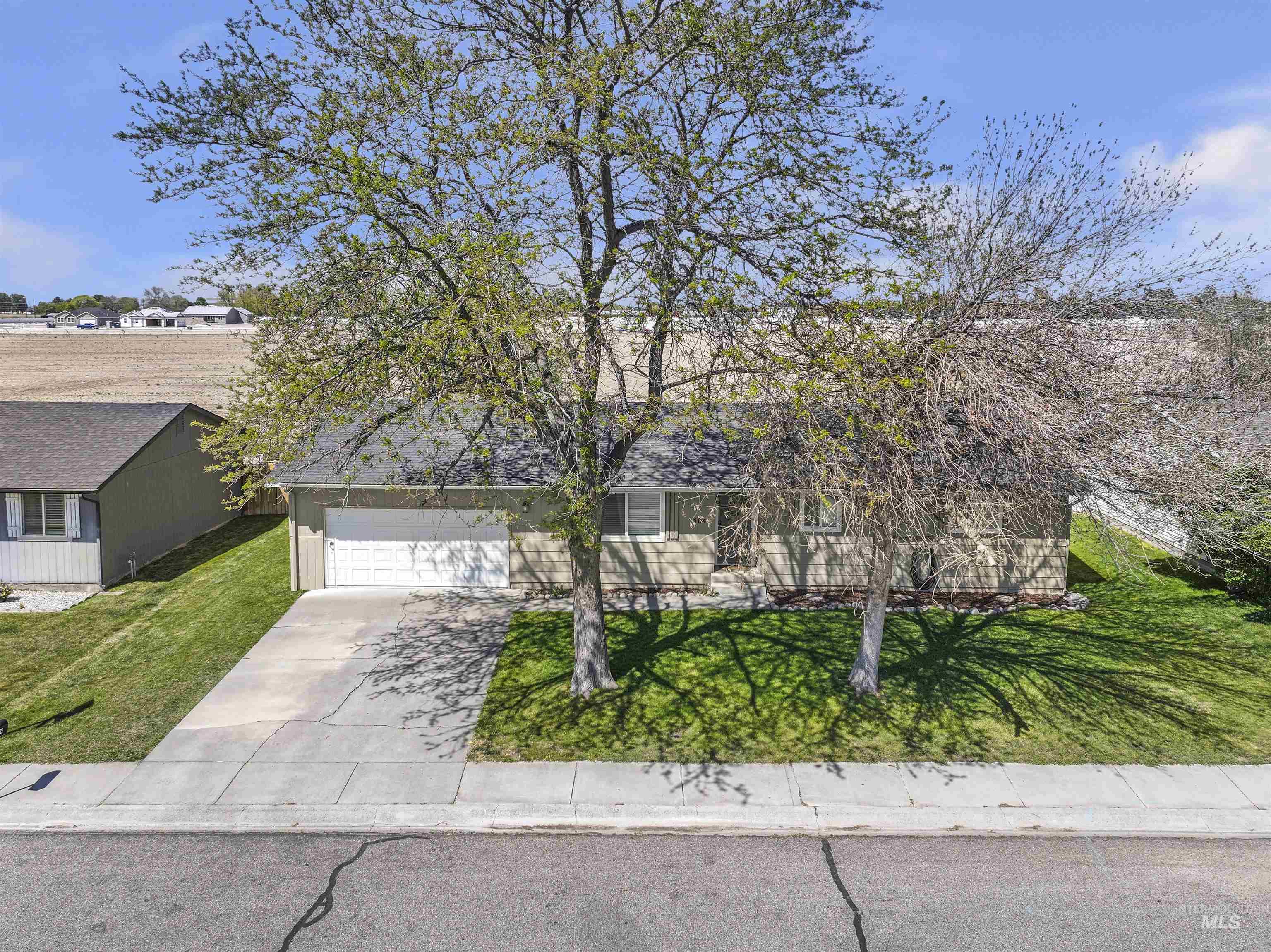 504 Gem Drive, Kimberly, Idaho 83341, 3 Bedrooms, 2 Bathrooms, Residential For Sale, Price $310,000, 98984808