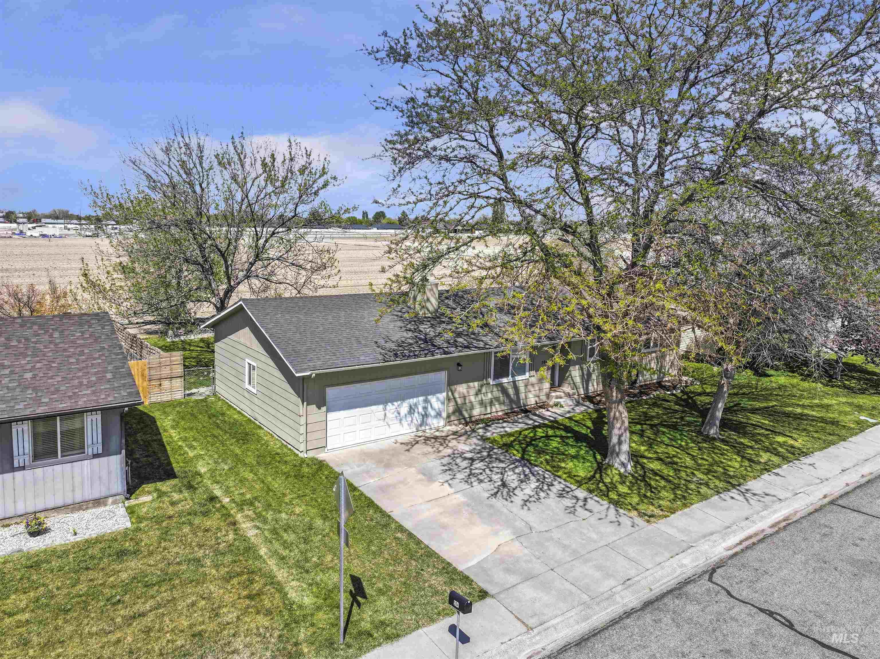 504 Gem Drive, Kimberly, Idaho 83341, 3 Bedrooms, 2 Bathrooms, Residential For Sale, Price $310,000, 98984808