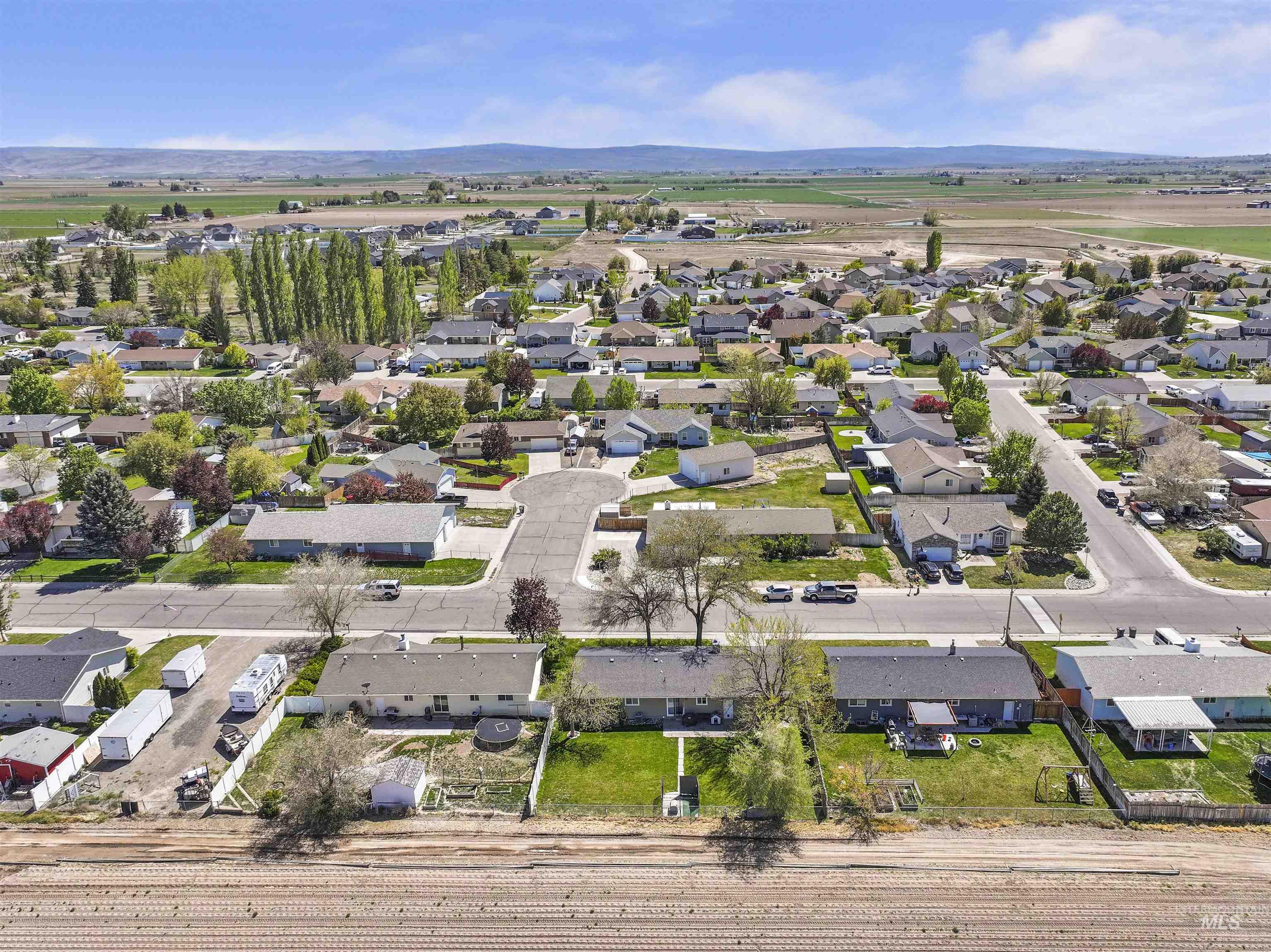 504 Gem Drive, Kimberly, Idaho 83341, 3 Bedrooms, 2 Bathrooms, Residential For Sale, Price $310,000, 98984808