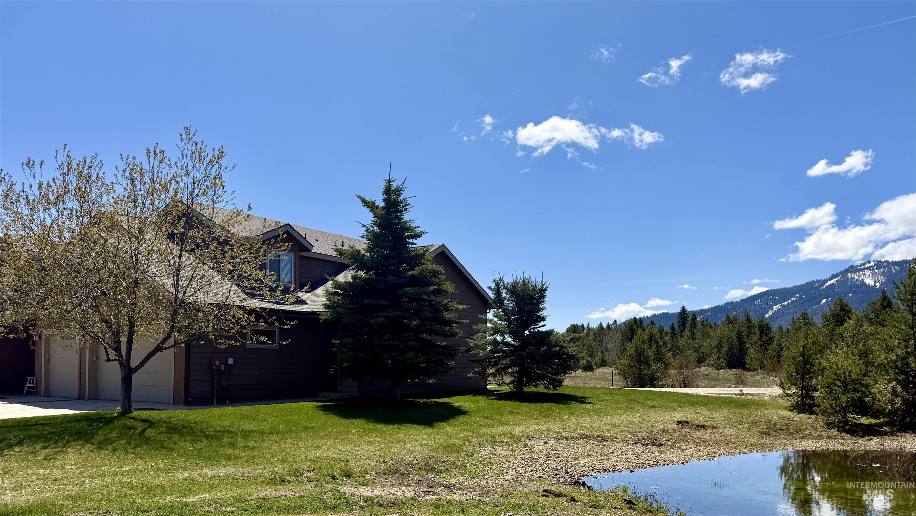 40 Mangum, Donnelly, Idaho 83615, 3 Bedrooms, 2 Bathrooms, Residential For Sale, Price $340,000, 98984810