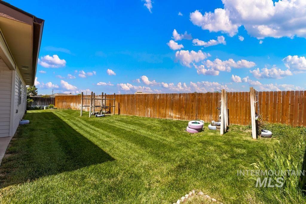 2400 Aries Dr., Nampa, Idaho 83651, 3 Bedrooms, 2 Bathrooms, Residential For Sale, Price $399,000, 98984814