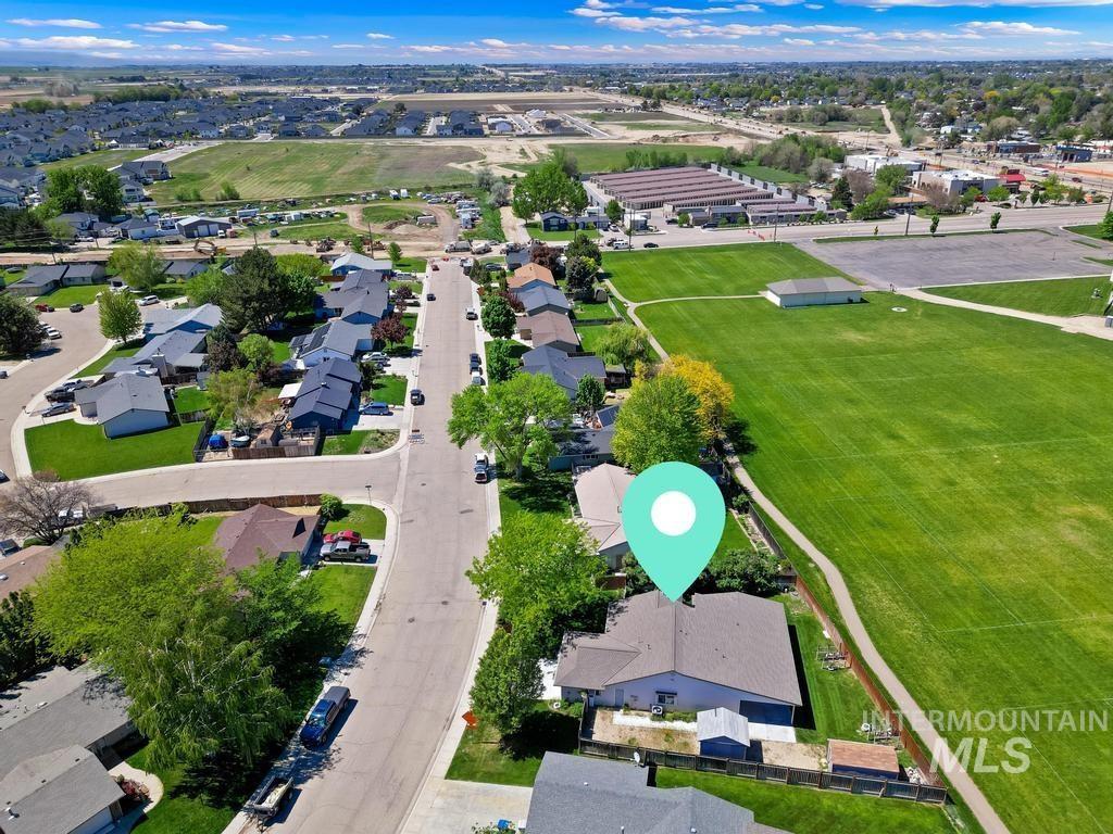2400 Aries Dr., Nampa, Idaho 83651, 3 Bedrooms, 2 Bathrooms, Residential For Sale, Price $399,000, 98984814