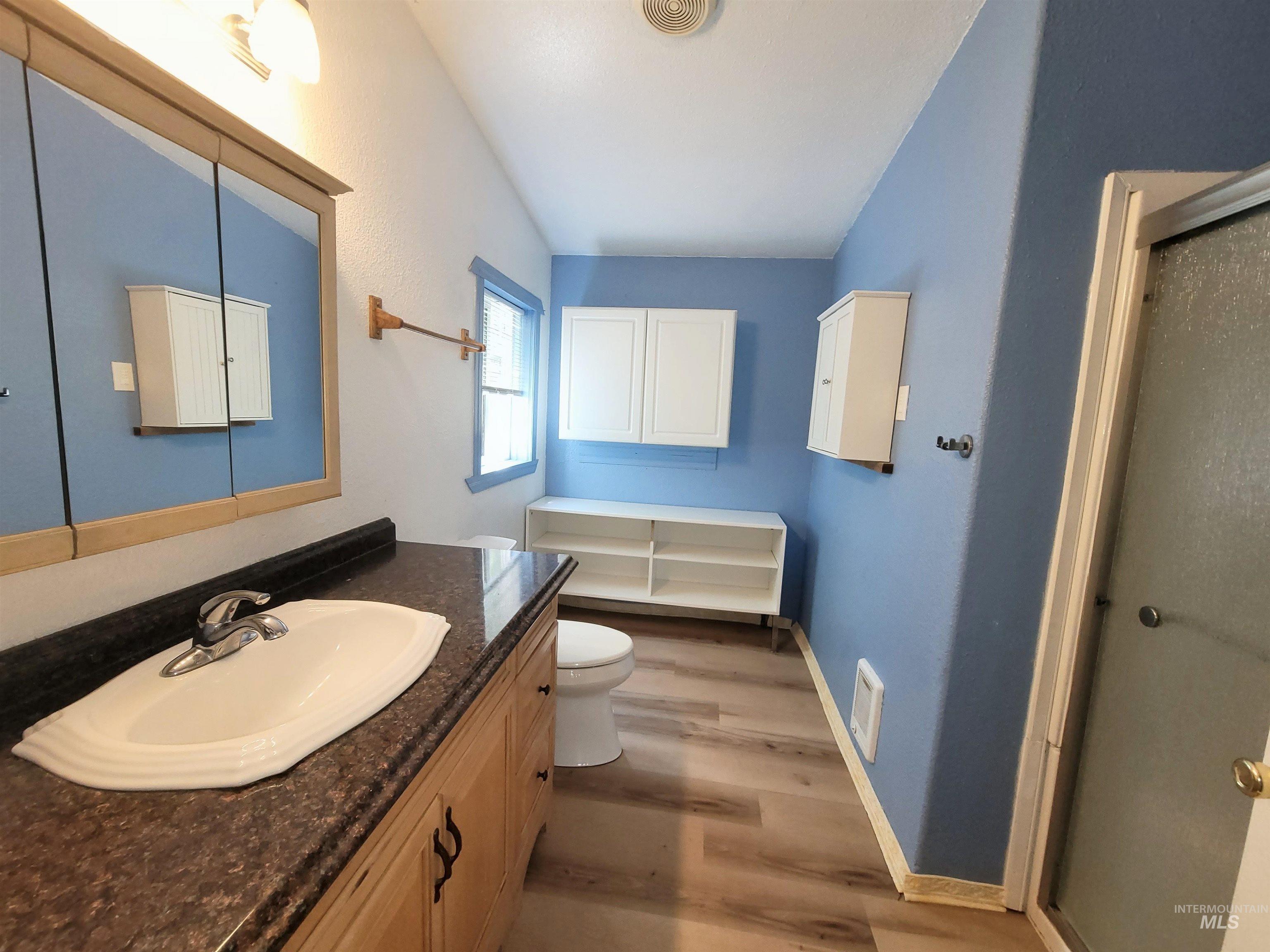 1429 Maple St., Clarkston, Washington 99403, 3 Bedrooms, 2 Bathrooms, Residential For Sale, Price $299,900, 98984818